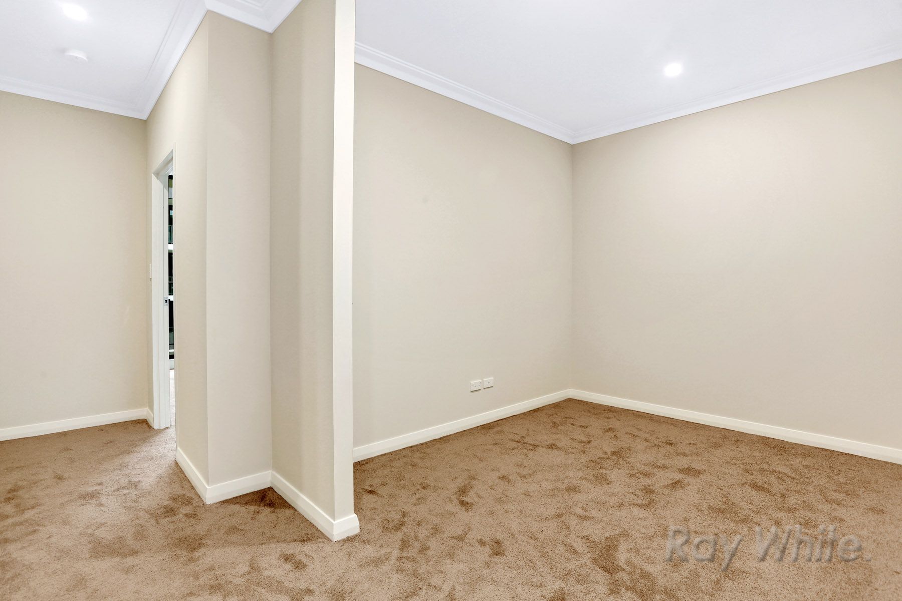 215/14 Free Settlers Drive, Kellyville, NSW 2155, photo 4