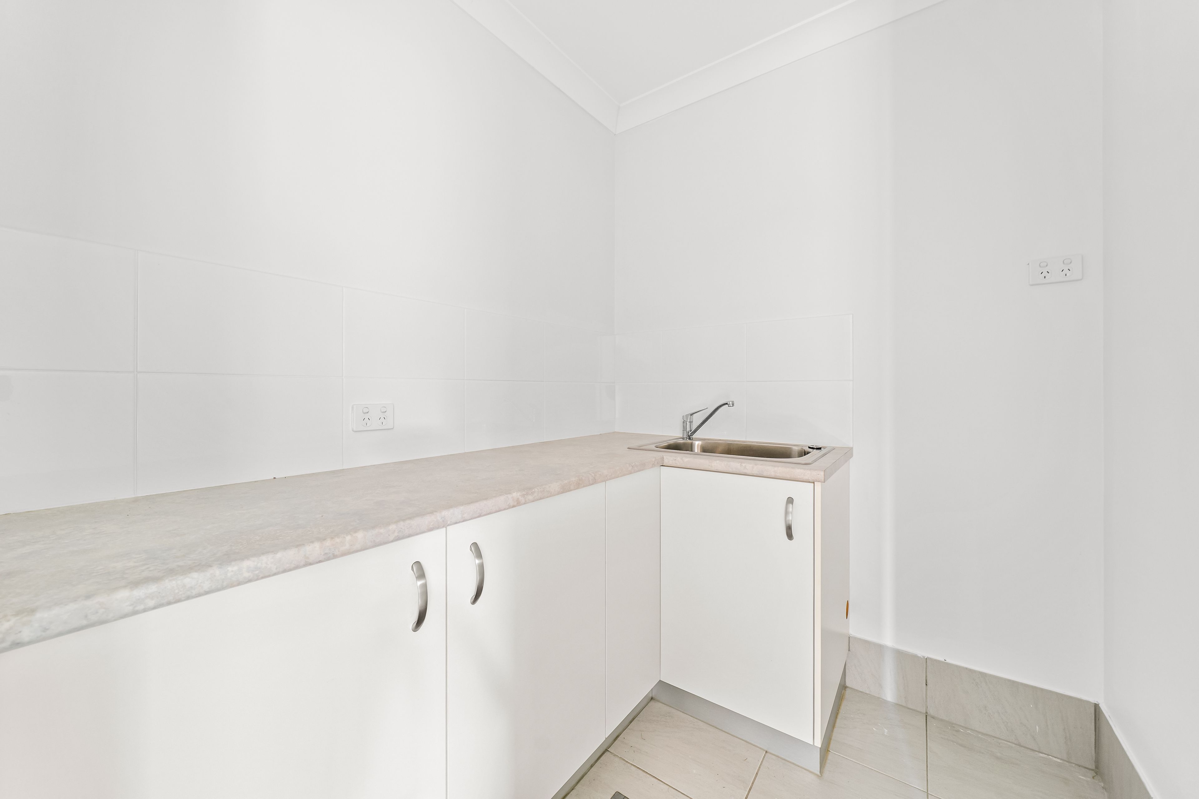 58 Beutel Street — photo 22 of 30