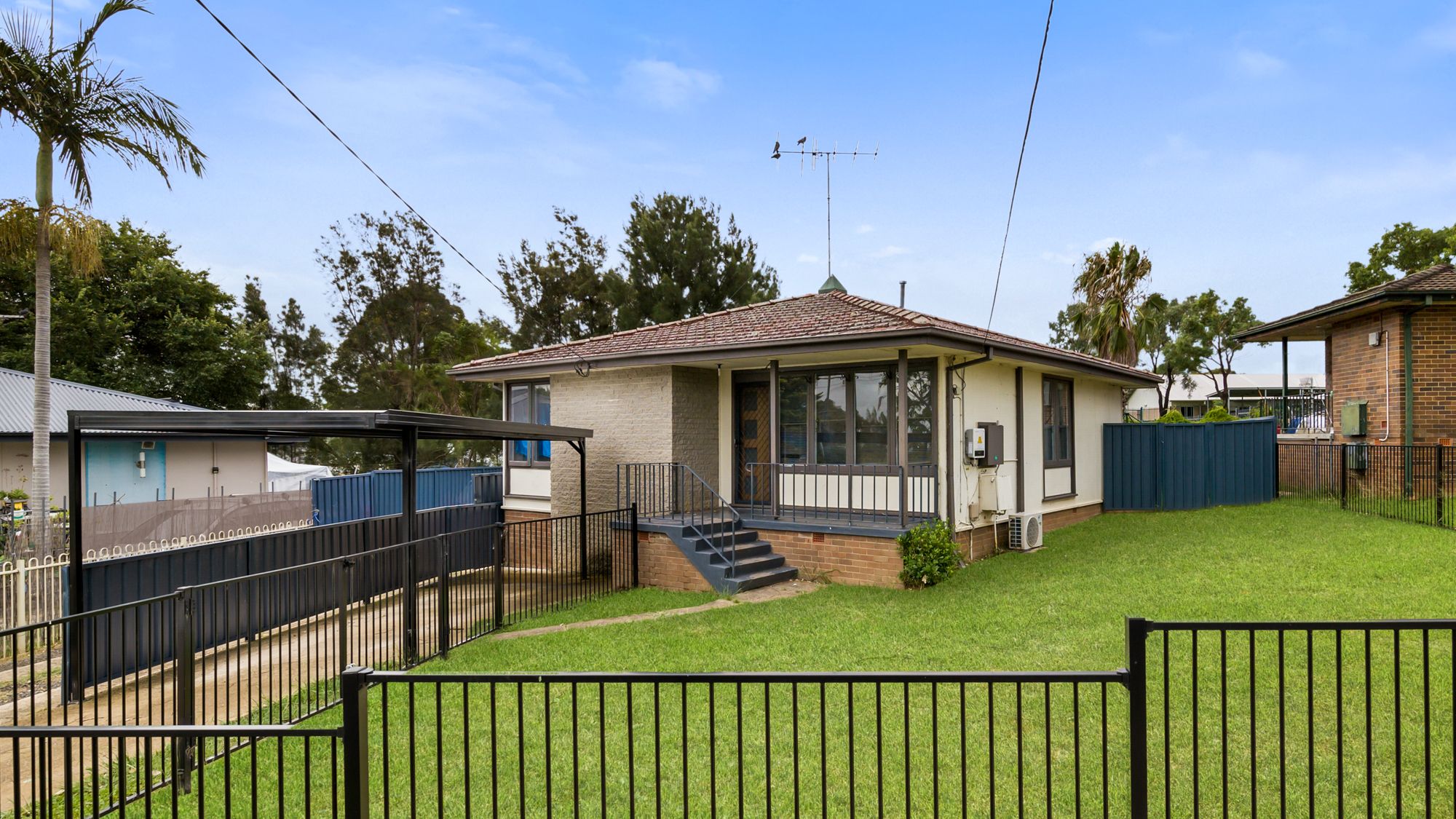 114 & 114a Samarai Road, Whalan, NSW 2770