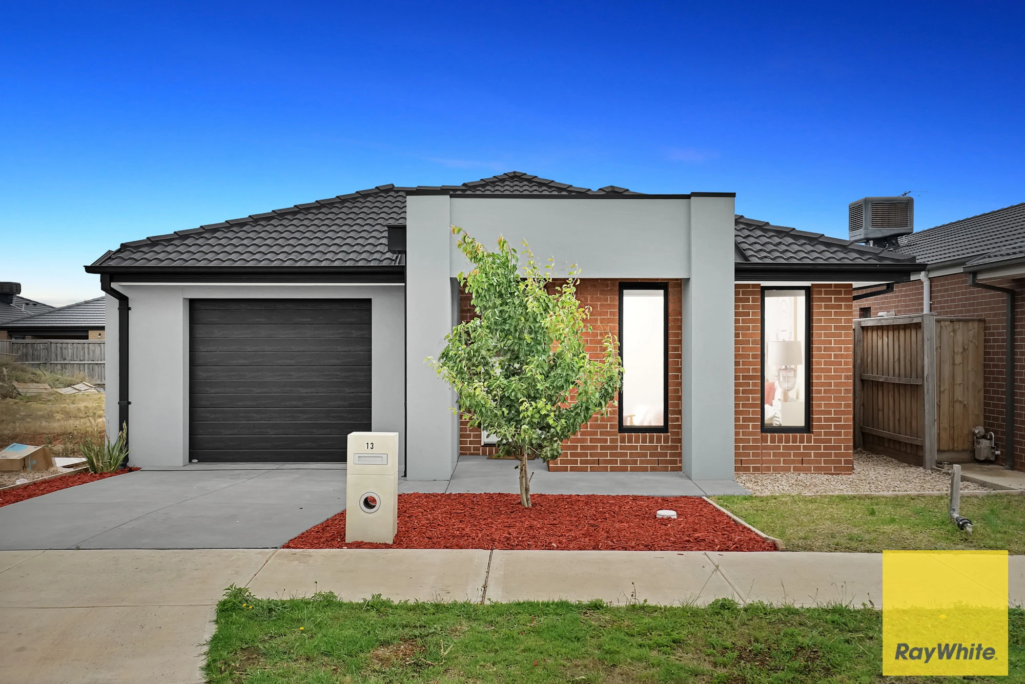 13 Wasim Circuit, Rockbank, VIC 3335