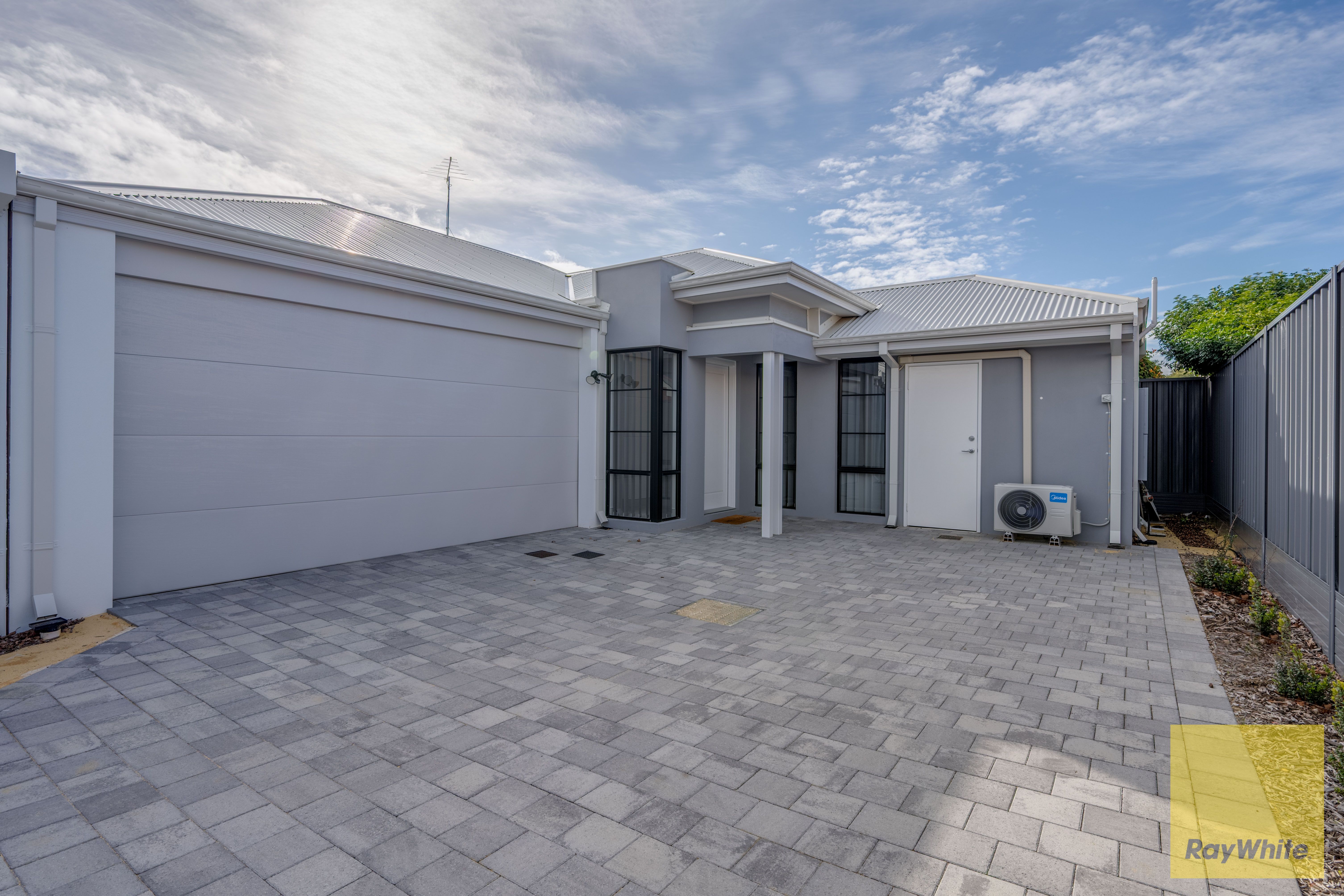 17C Nollamara Avenue — photo 14 of 15