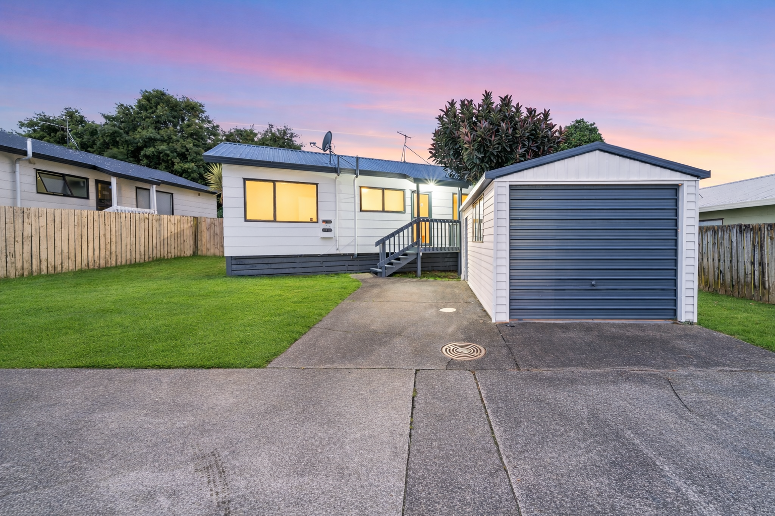 4/3 Barneys Farm Road, Clendon Park, Manukau City