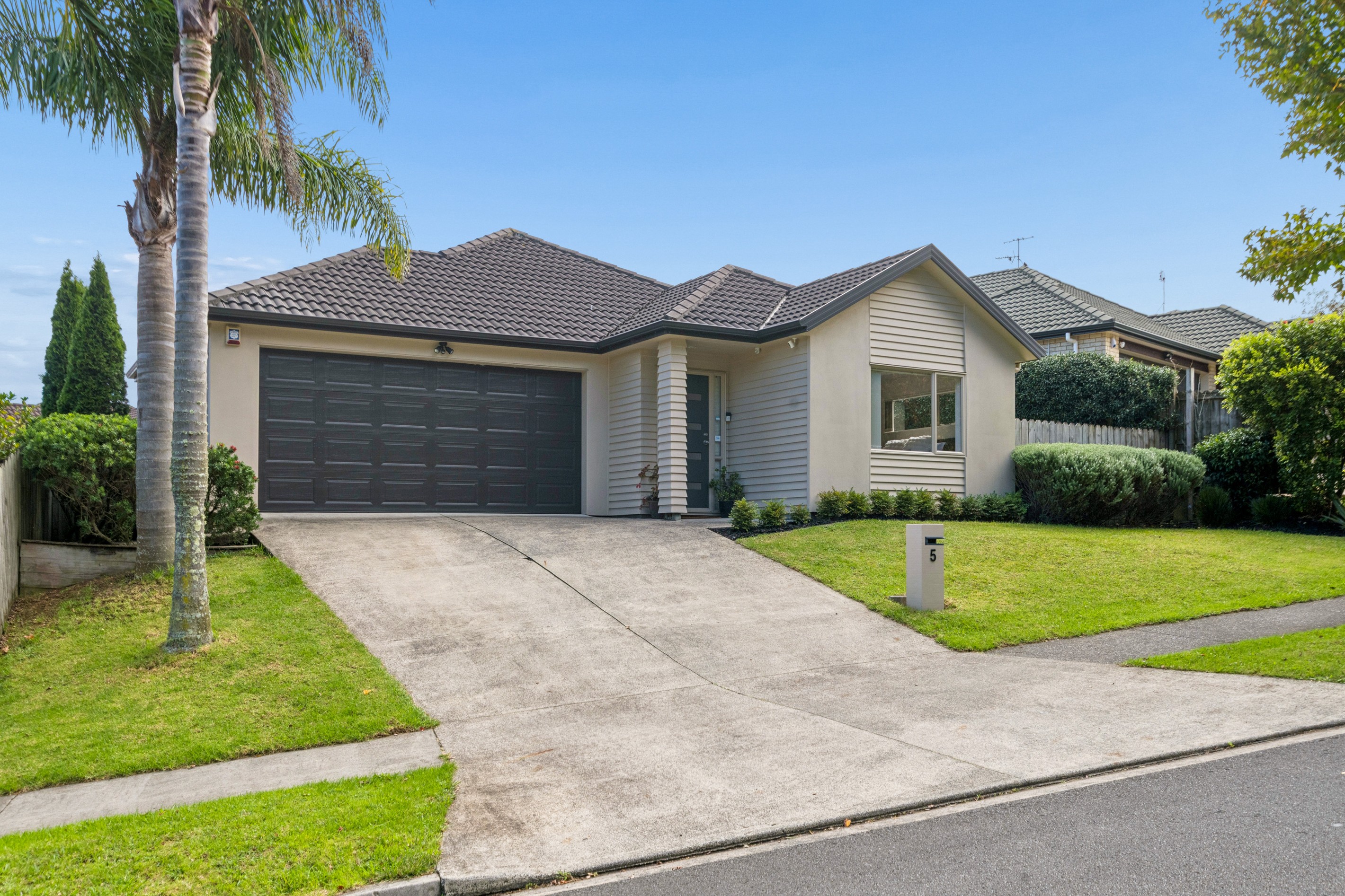 5 Norwood Drive, Flat Bush, Manukau City