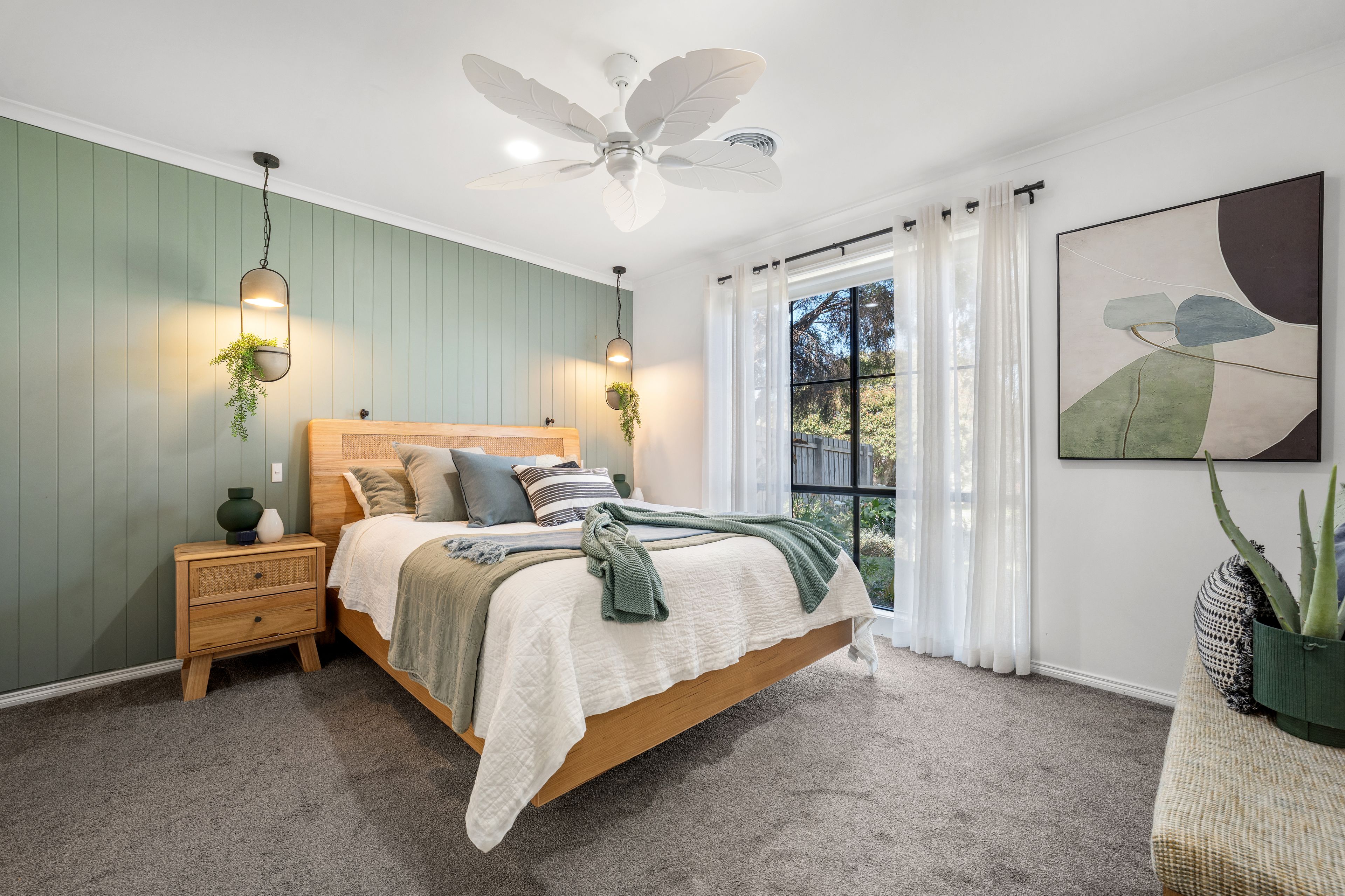 54 Laura Road — photo 8 of 19