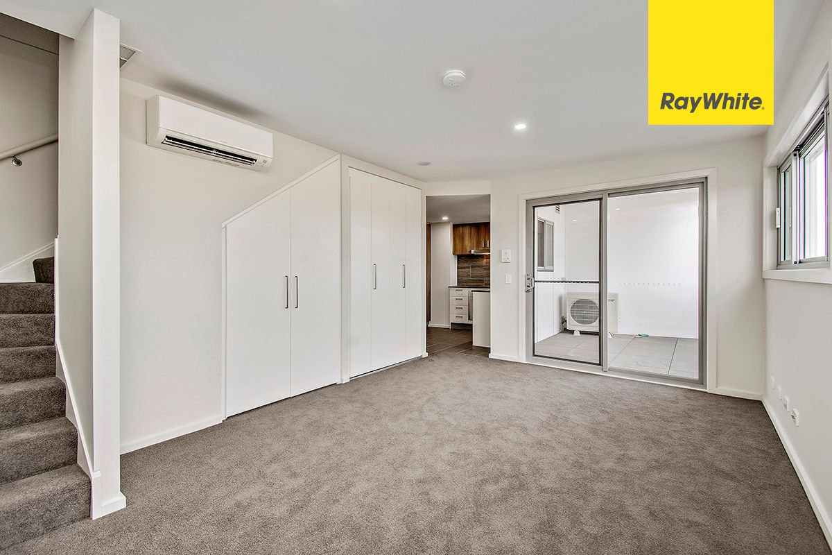 122/325 Anketell Street, Greenway, ACT 2900