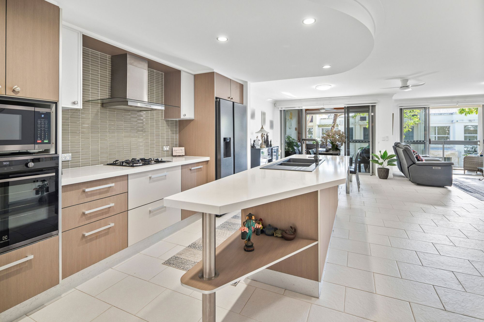 3315 Central Place, Carrara, QLD 4211