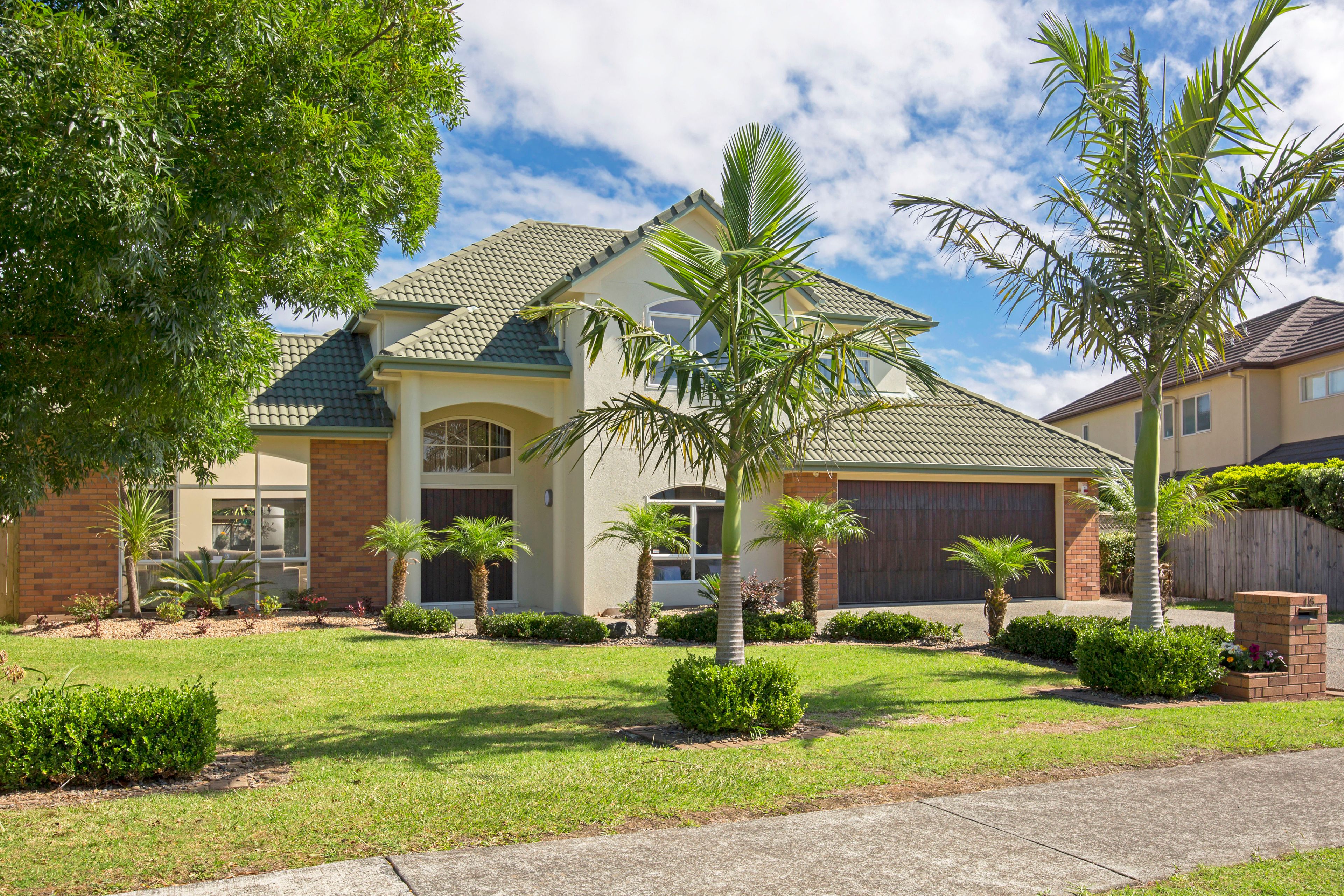 15 Point View Link, Dannemora, Manukau City