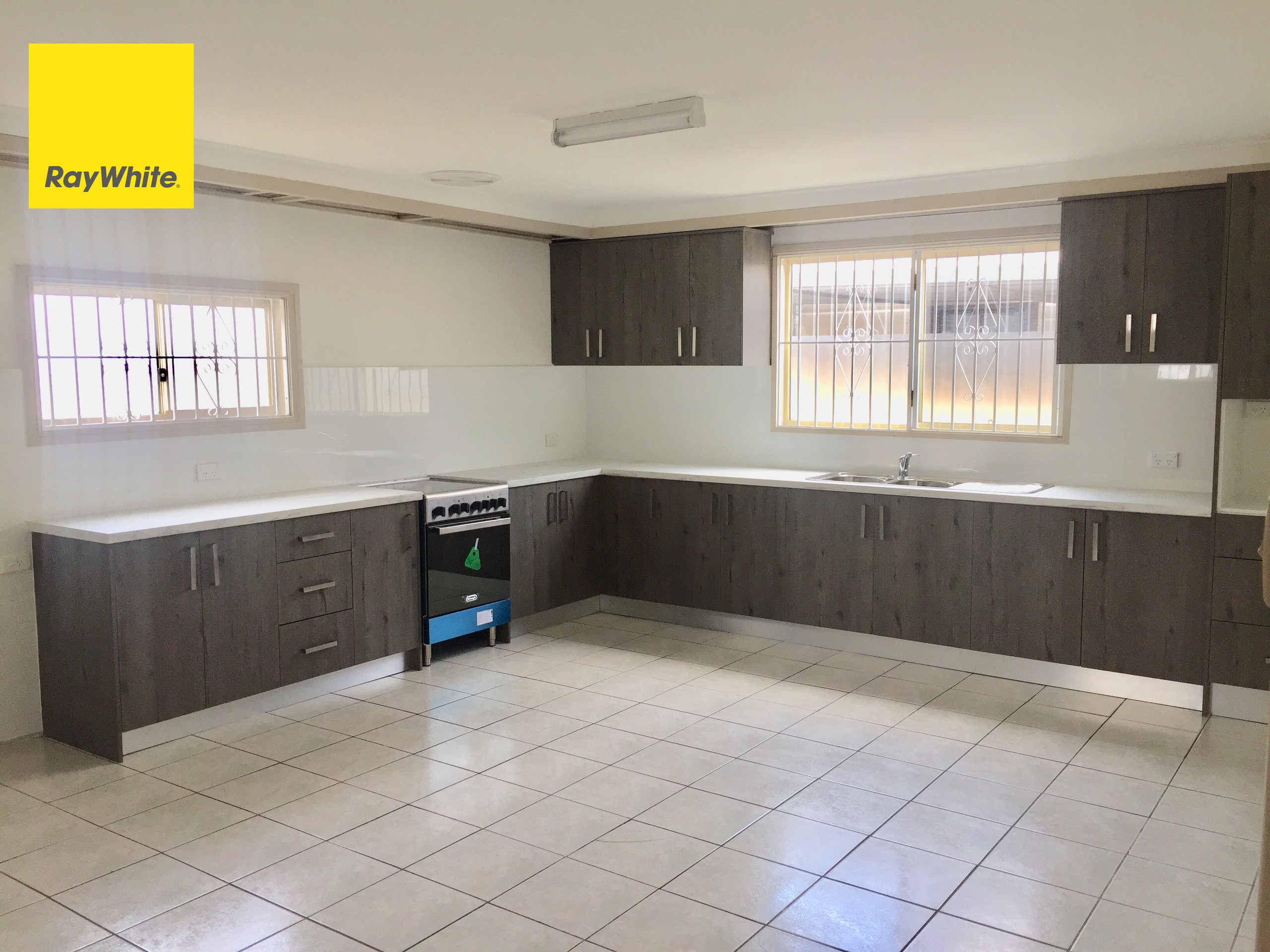 29 Buckingham Street, Canley Heights, NSW 2166