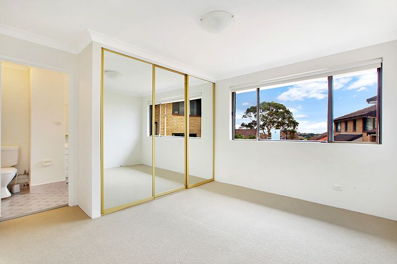 33/4 Goodlet Street, Surry Hills, NSW 2010