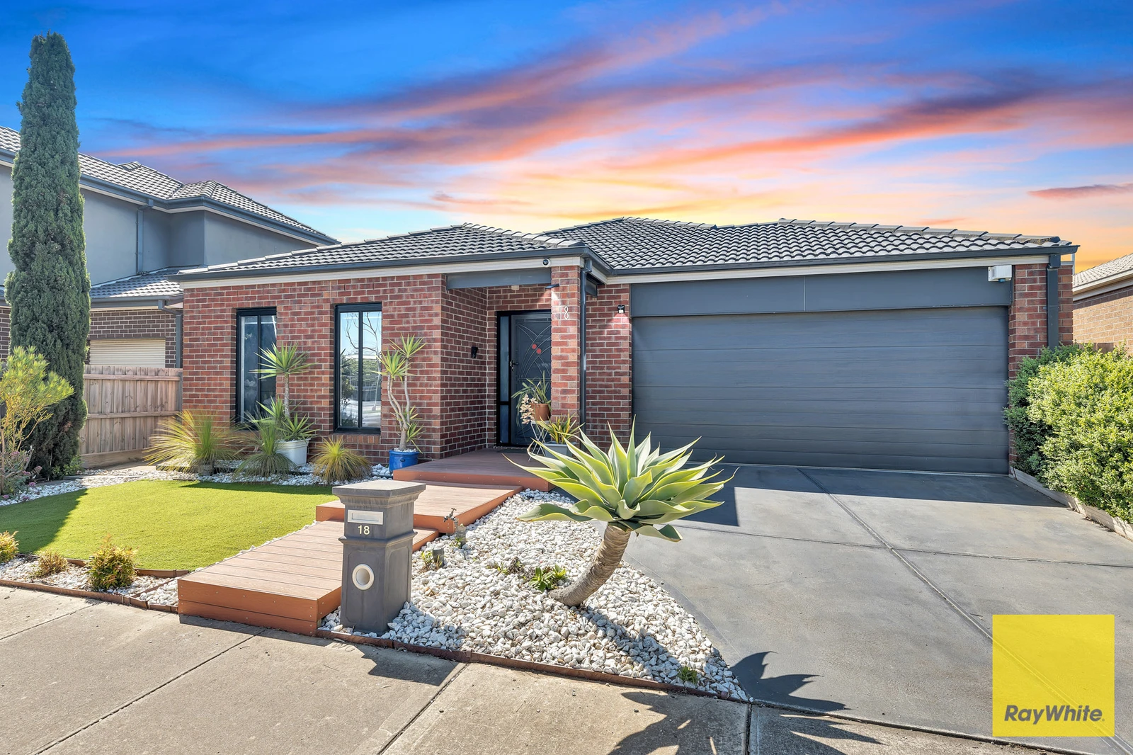 18 Caraleena Drive, Tarneit, VIC 3029