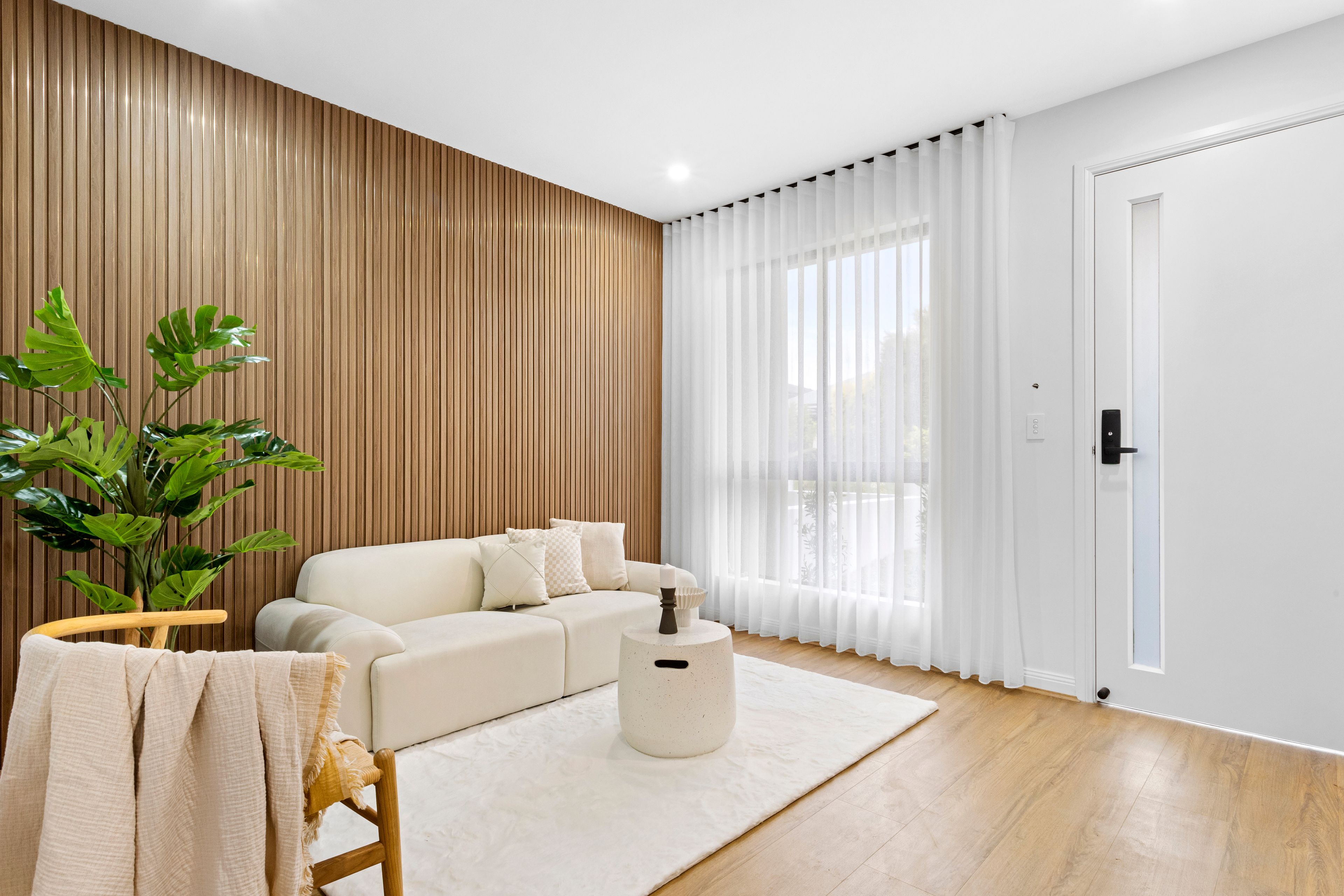 23 Hezlett Road — photo 4 of 30