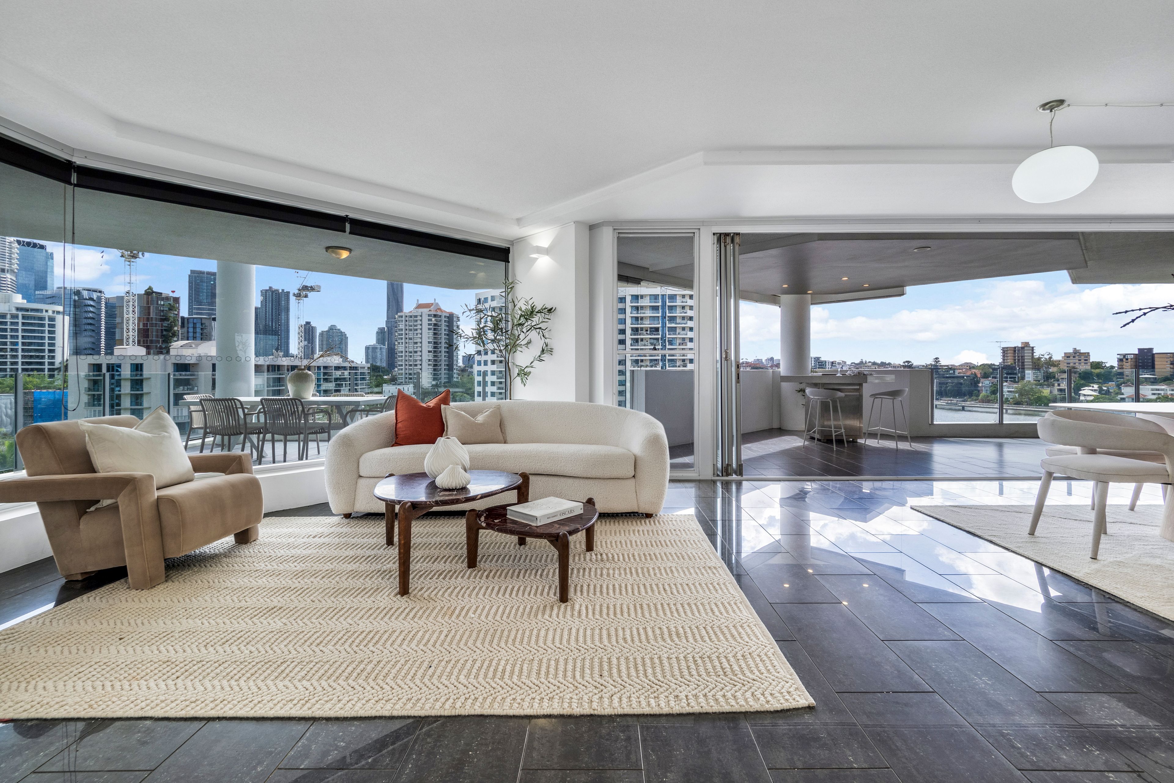204/1 O'connell Street, Kangaroo Point, QLD 4169