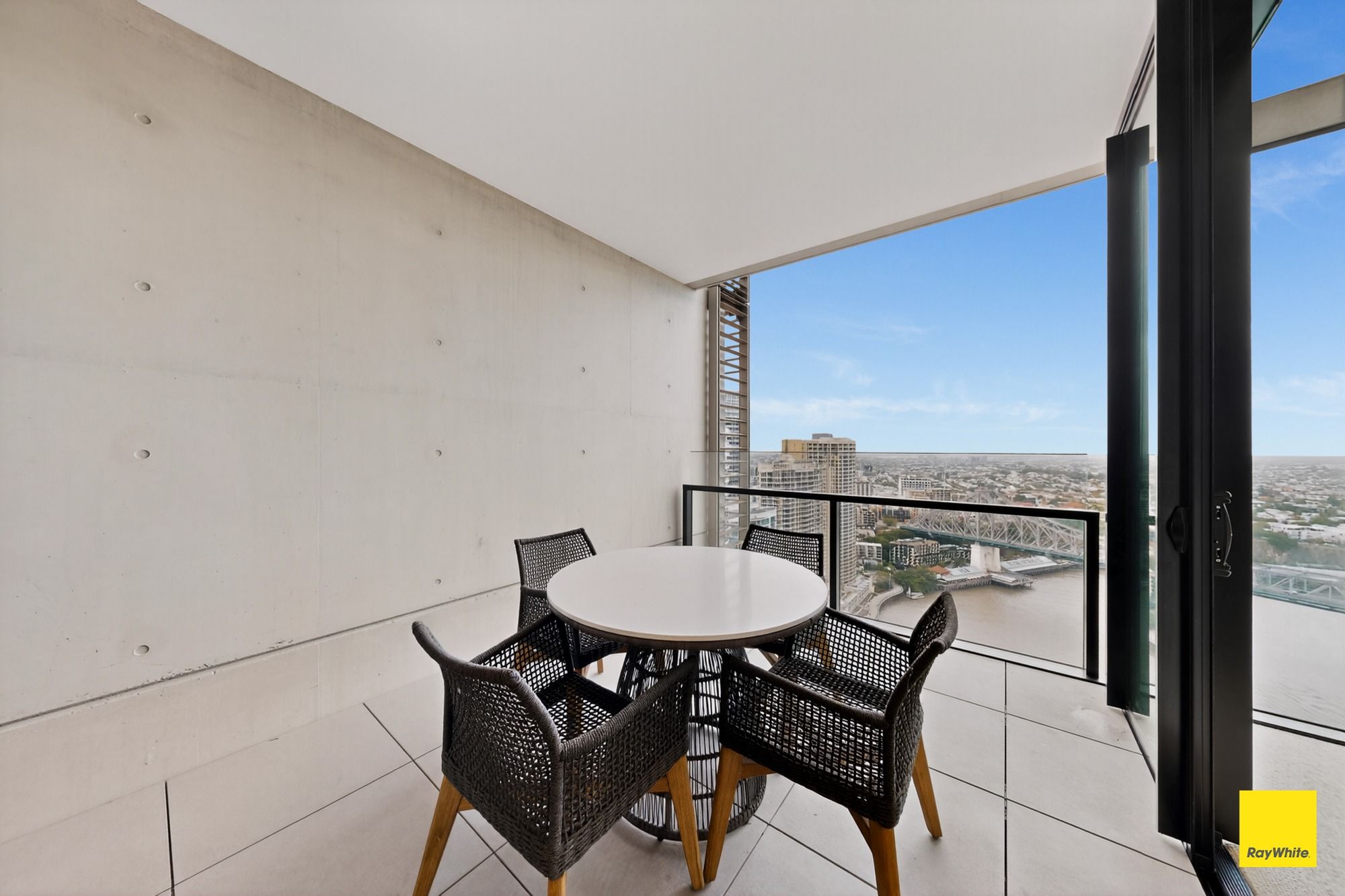 2803/443 Queen Street — photo 10 of 15
