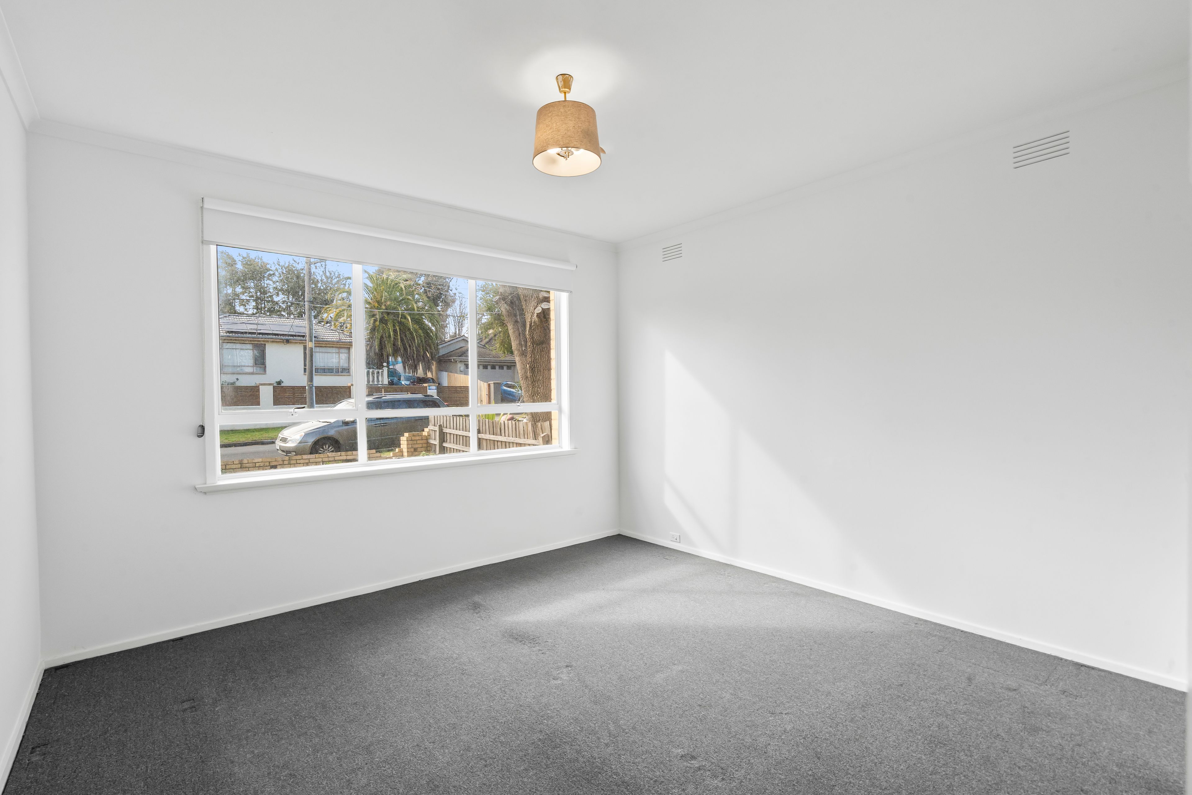 49 Fairview Avenue — photo 8 of 10