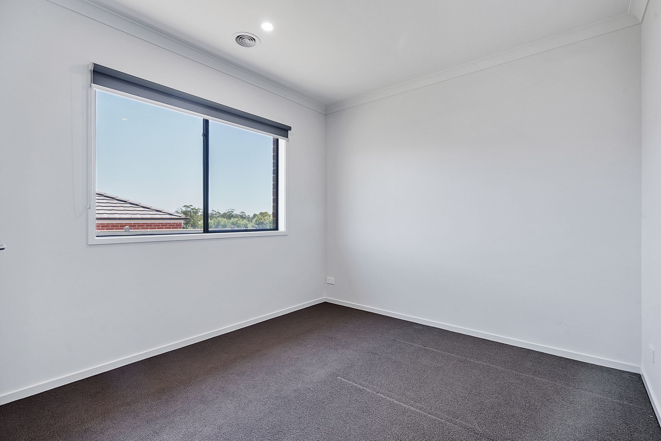 9 Wiltons Crescent — photo 10 of 16
