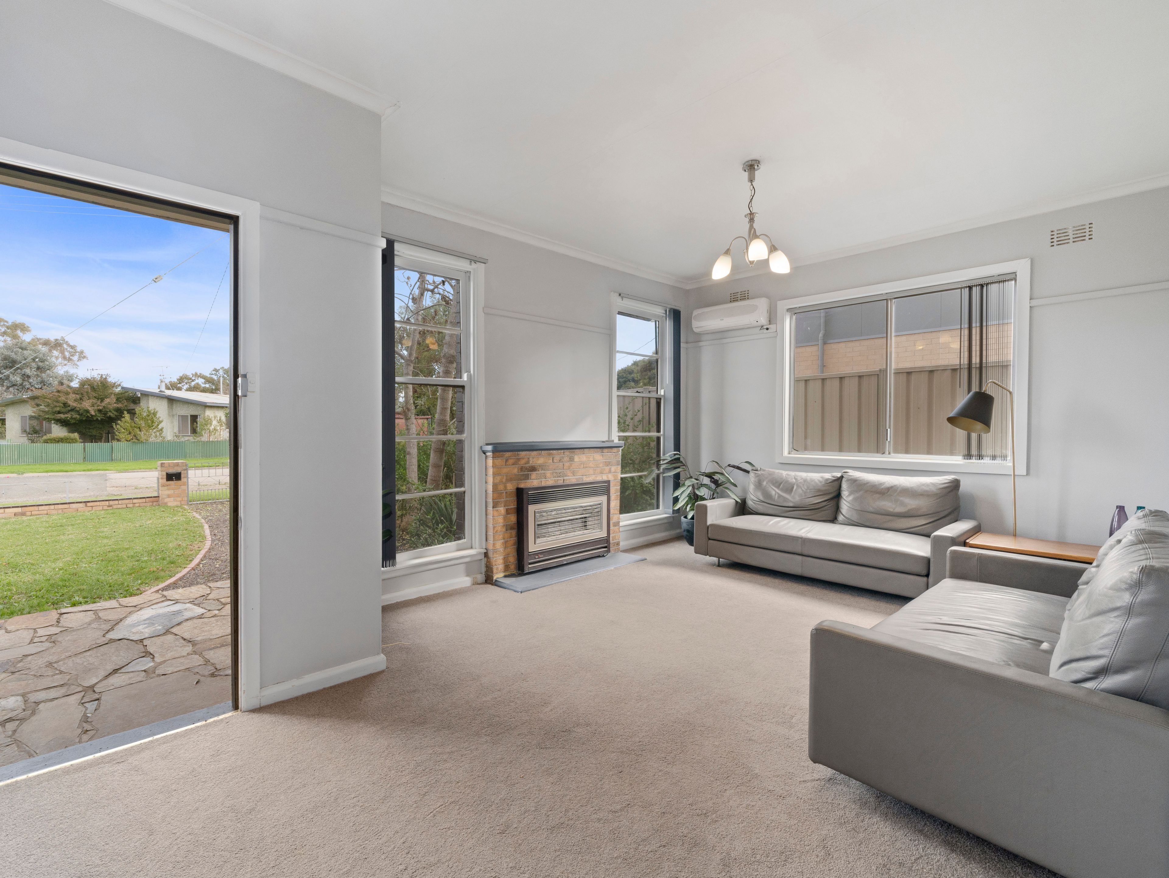 29 Dunn Street — photo 4 of 14