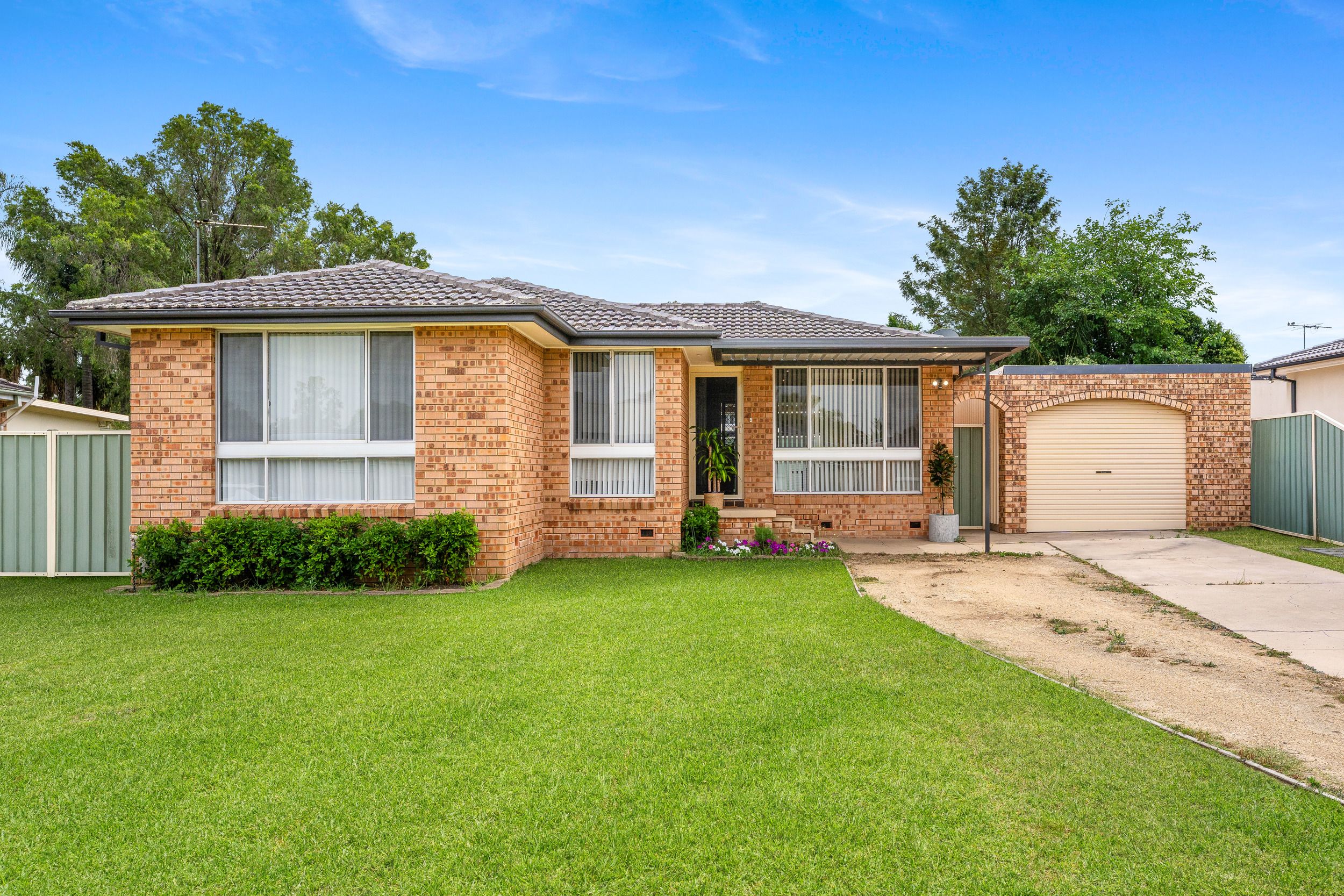 3 Pioneer Grove, Werrington Downs NSW 2747