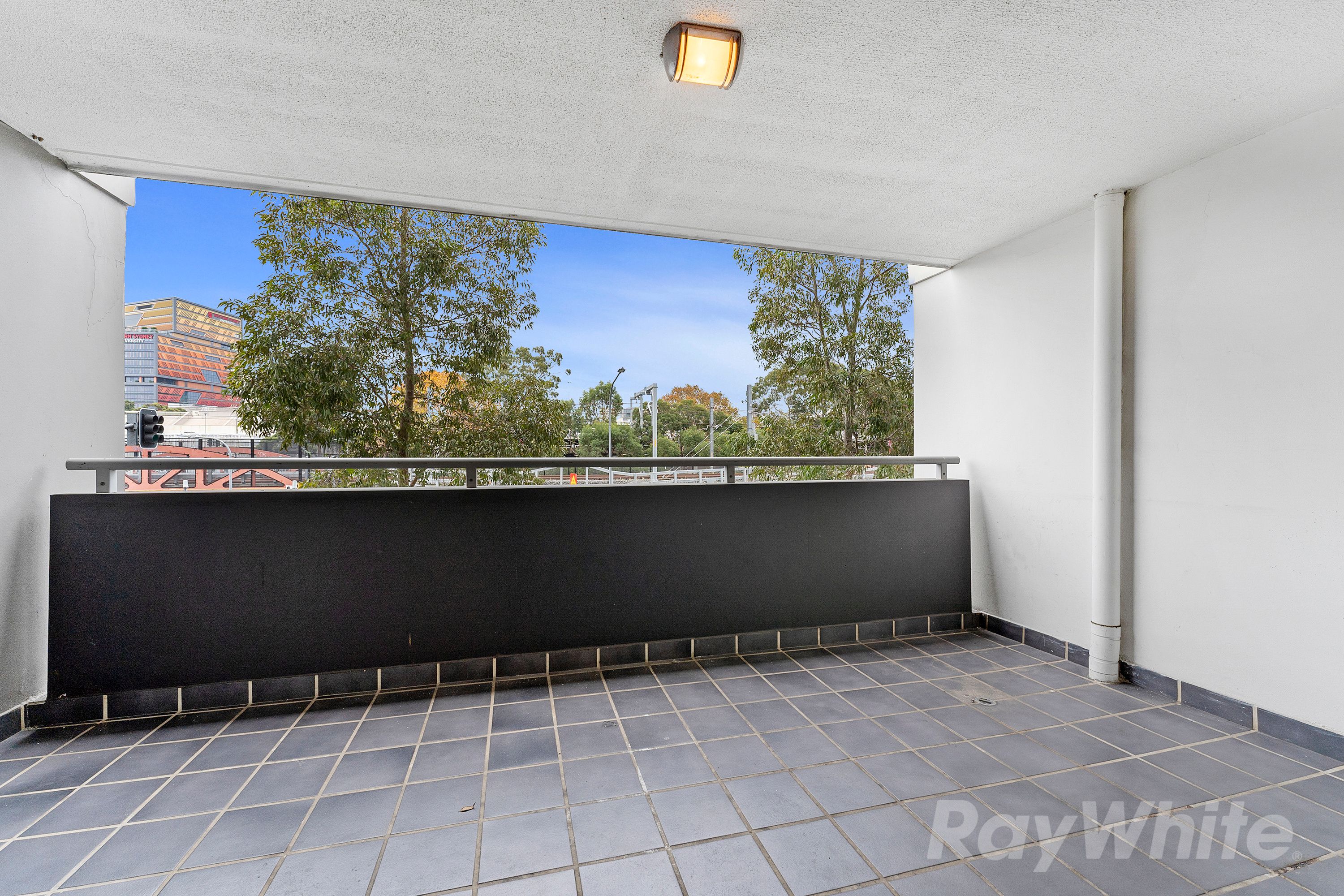54/232 South Terrace — photo 4 of 5