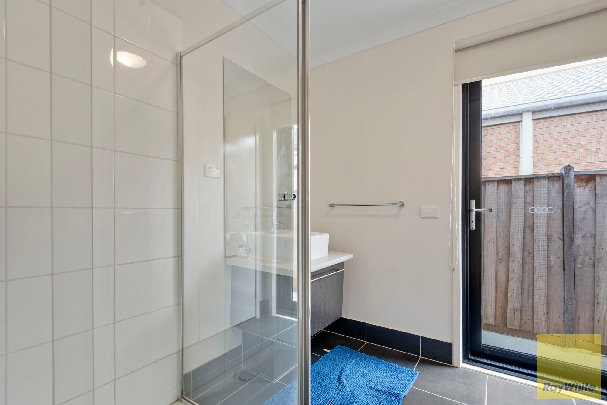 32 Coastal Promenade, Point Cook, VIC 3030