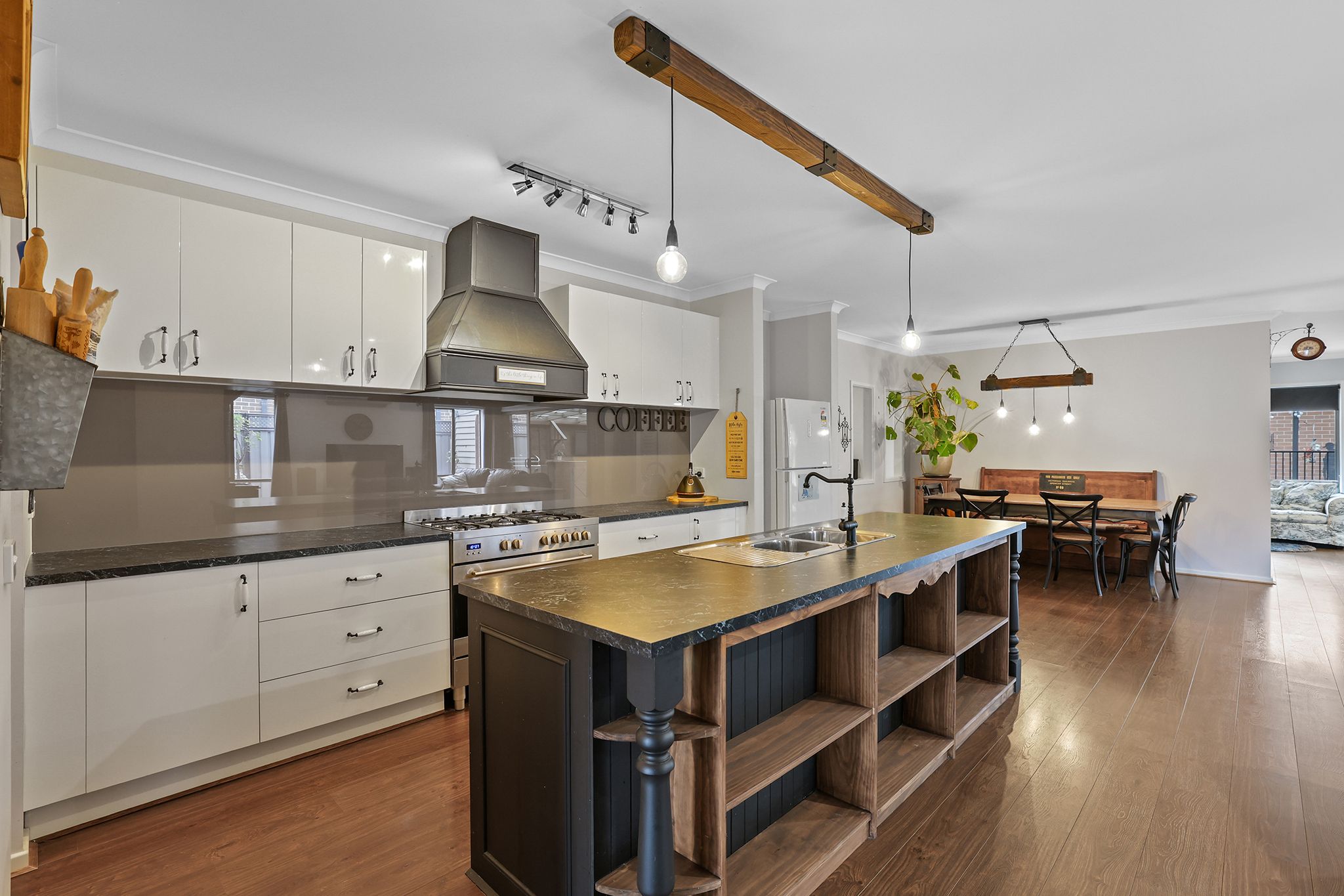 116 Selandra Boulevard, Clyde North, VIC 3978