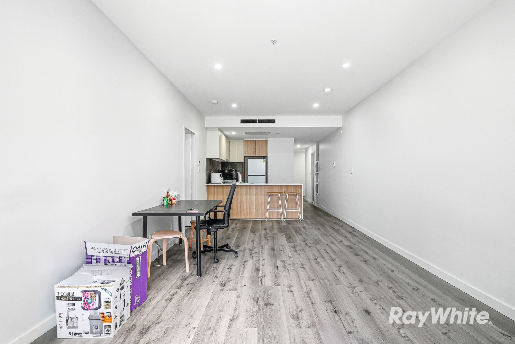 402/11 Hassall Street — photo 13 of 23