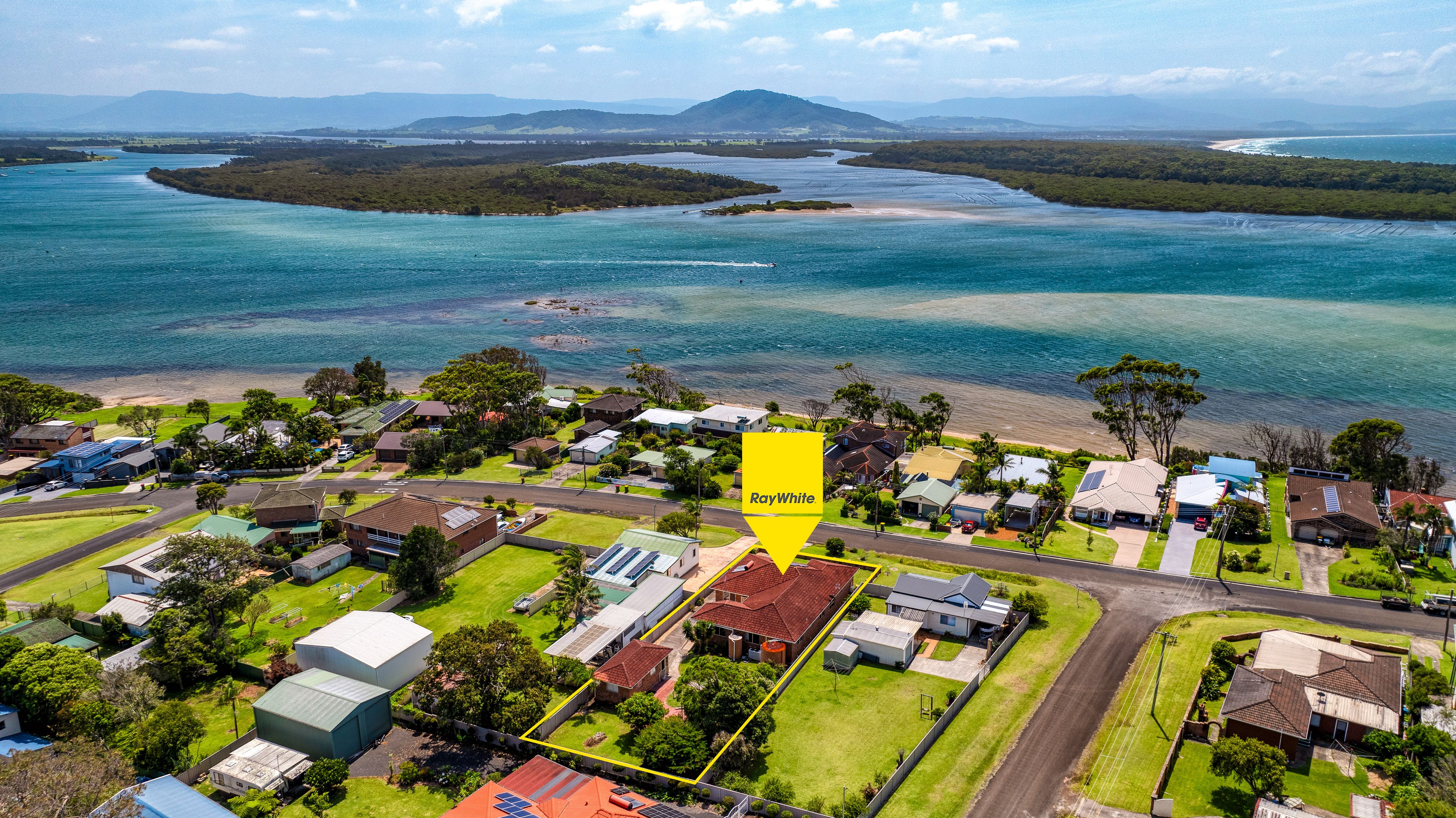 58 Orama Crescent, Orient Point NSW 2540