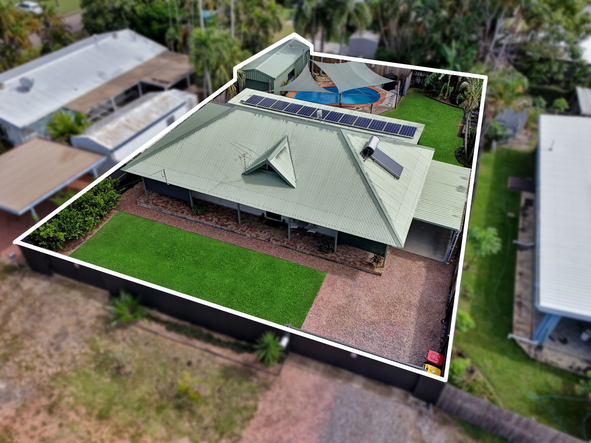 24 Lagoon Crescent, Saunders Beach, QLD 4818
