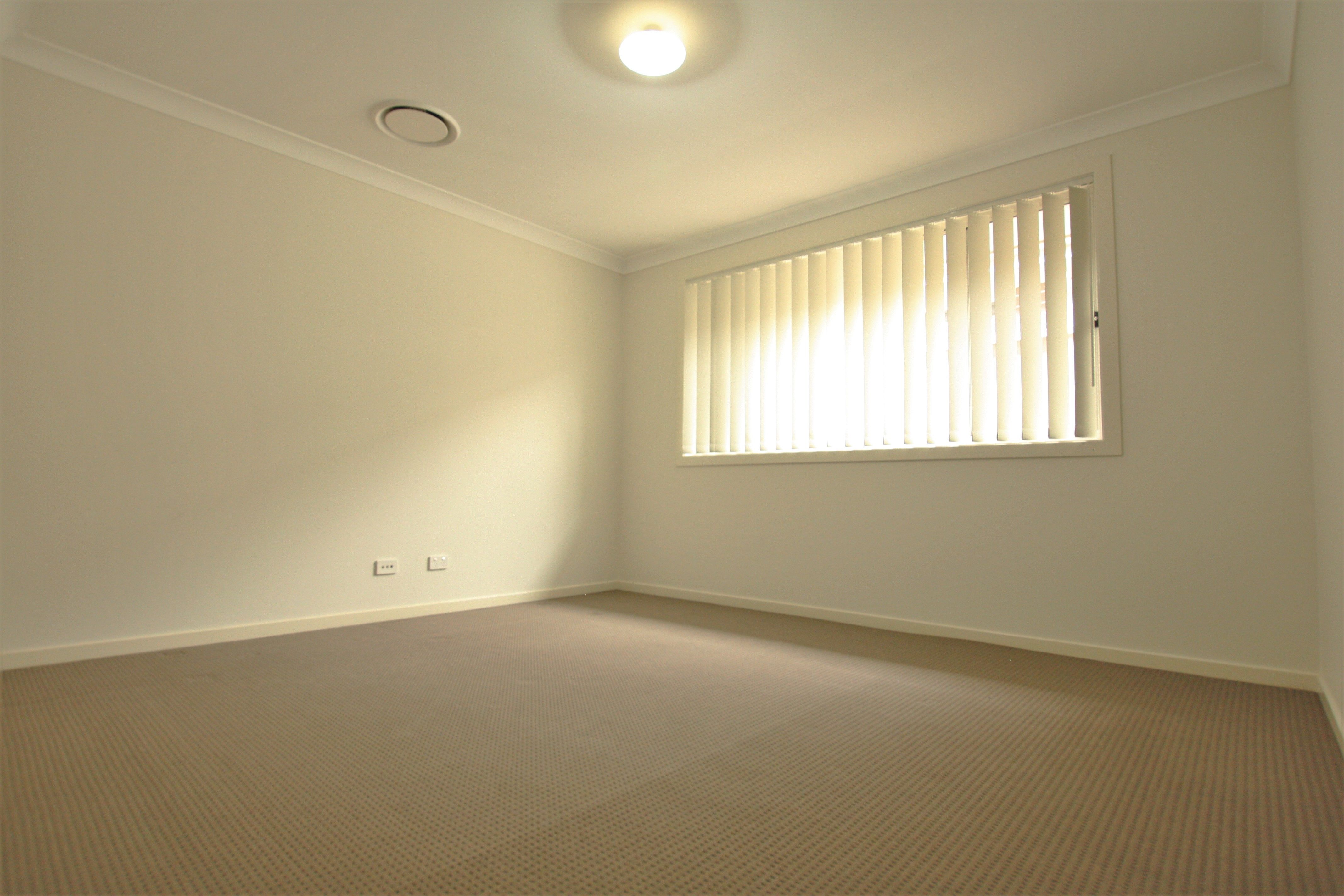 3 Bartlett Street, Oran Park, NSW 2570