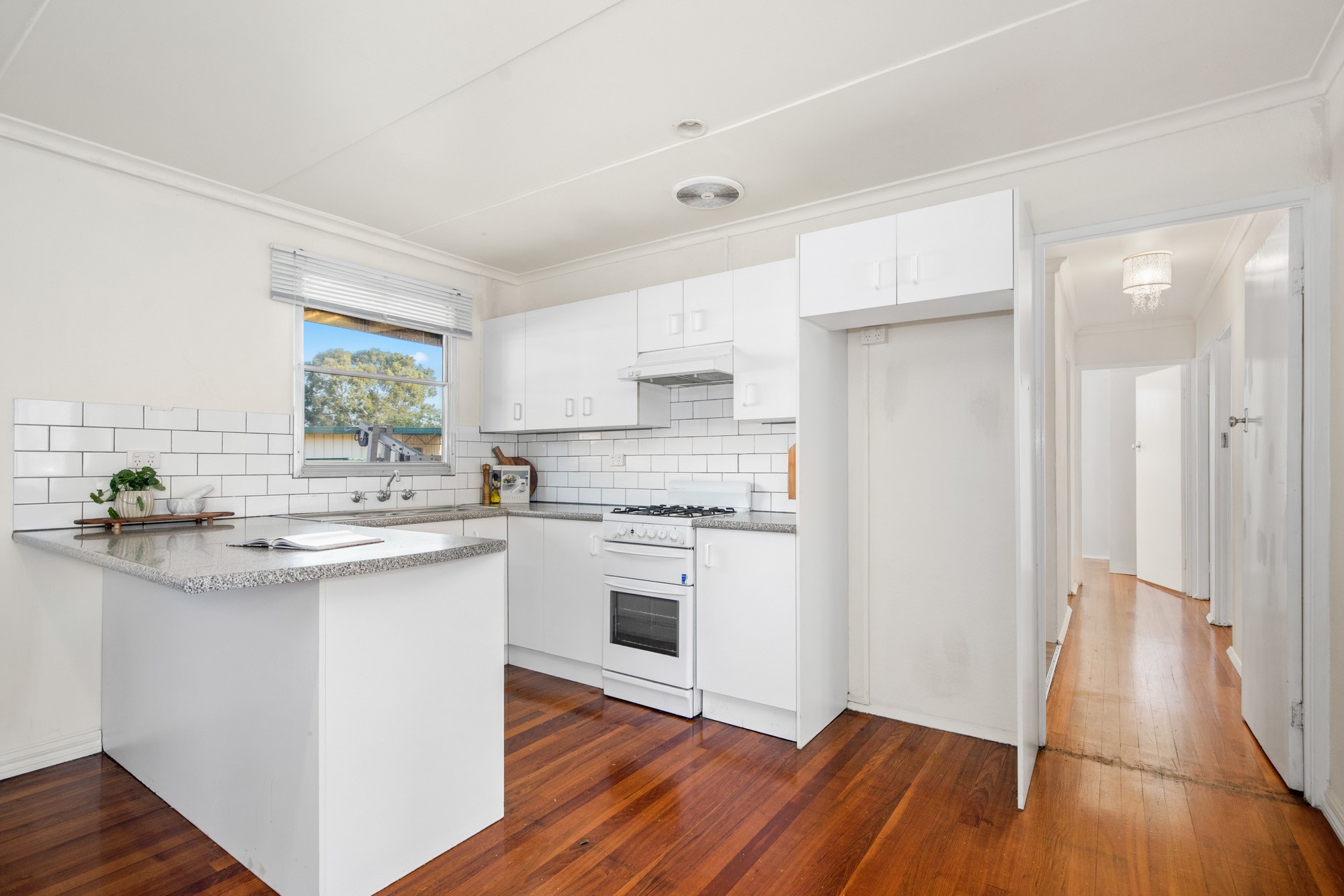 1 Gossamer Street, Werribee, VIC 3030