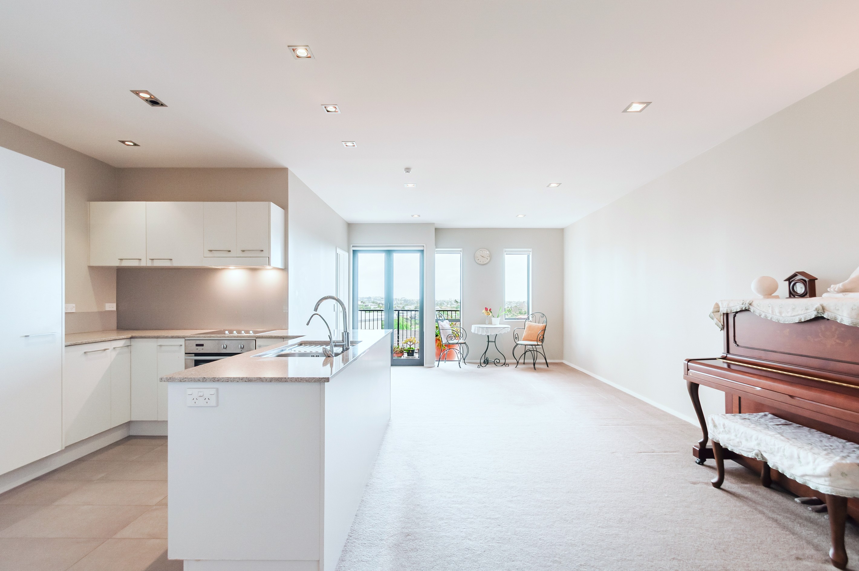 B305/525 East Coast Road, Browns Bay, North Shore City