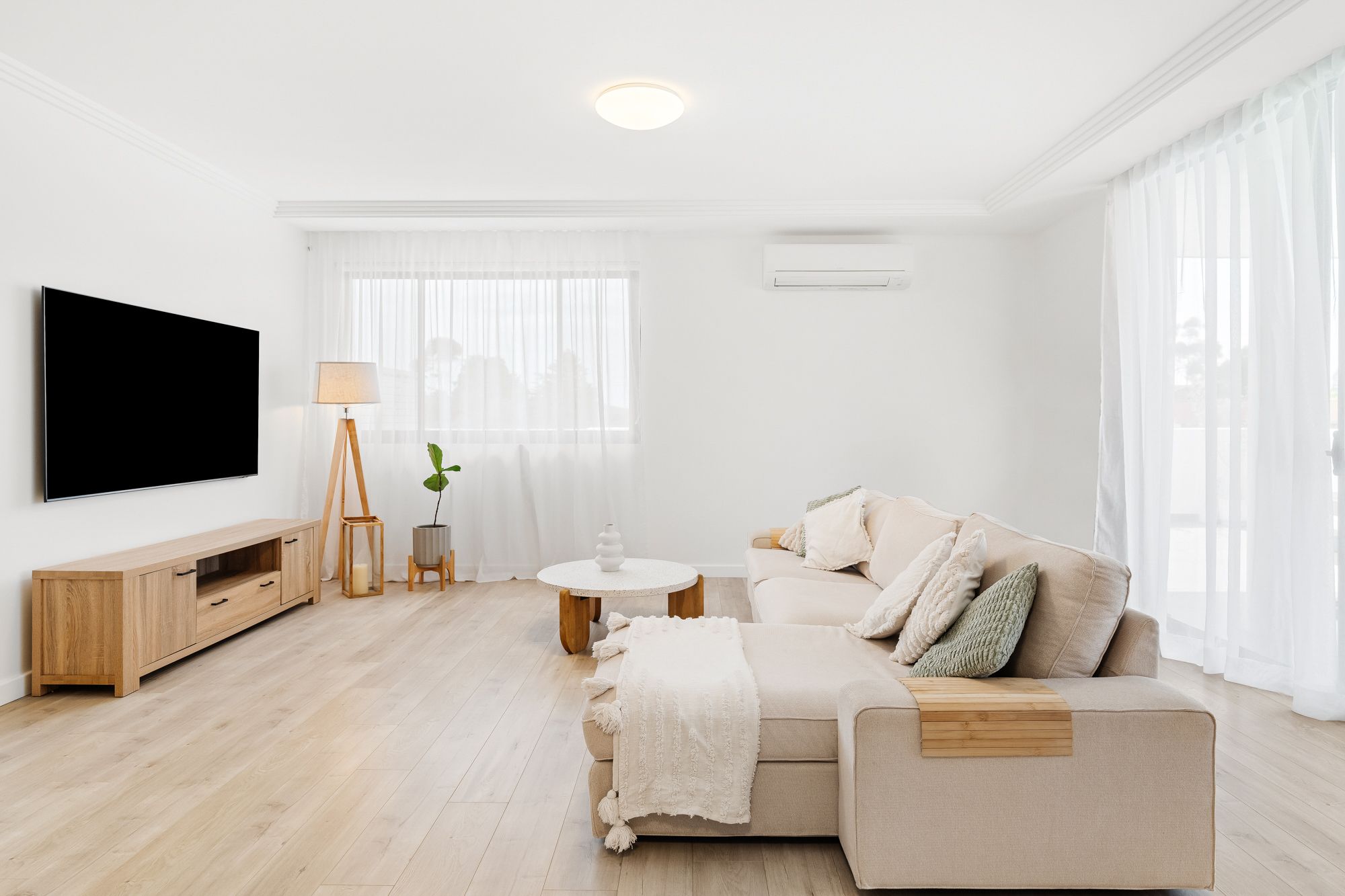 70 Hills Street, North Gosford NSW 2250