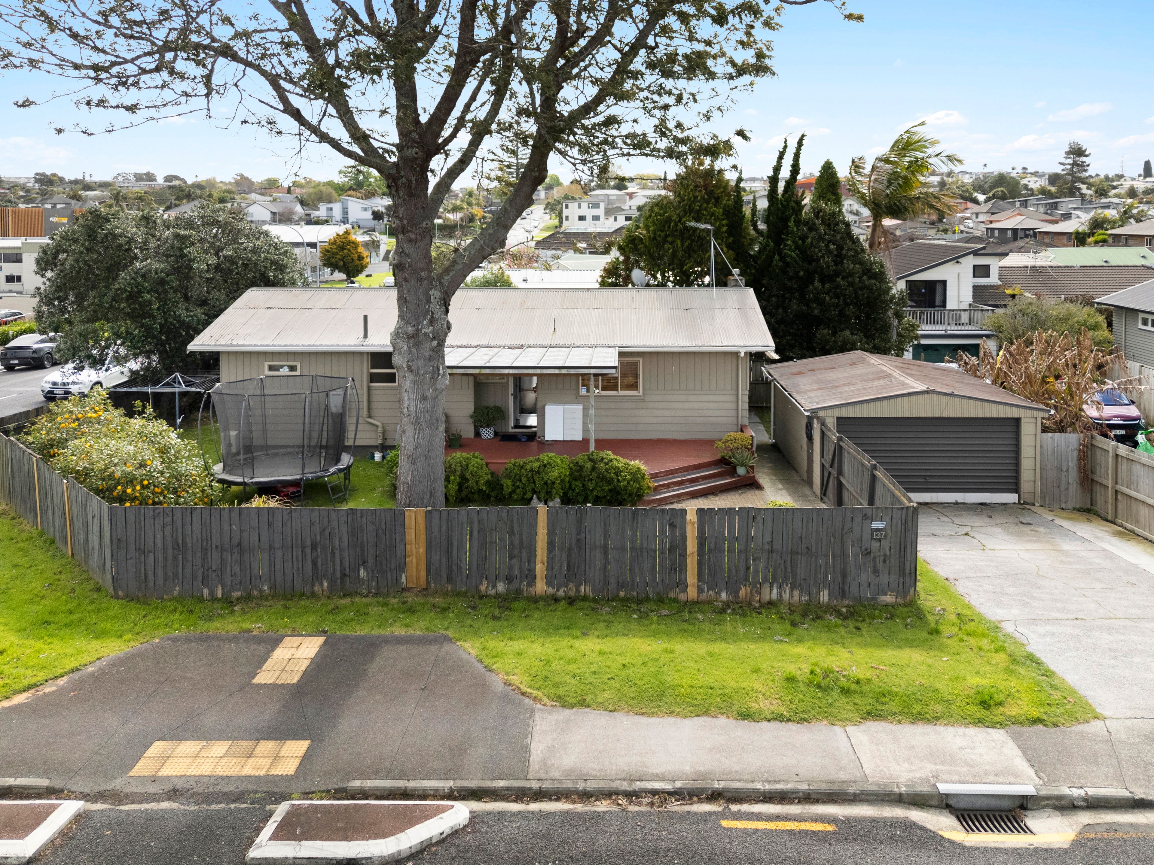 137 Moore Street, Howick, Manukau City