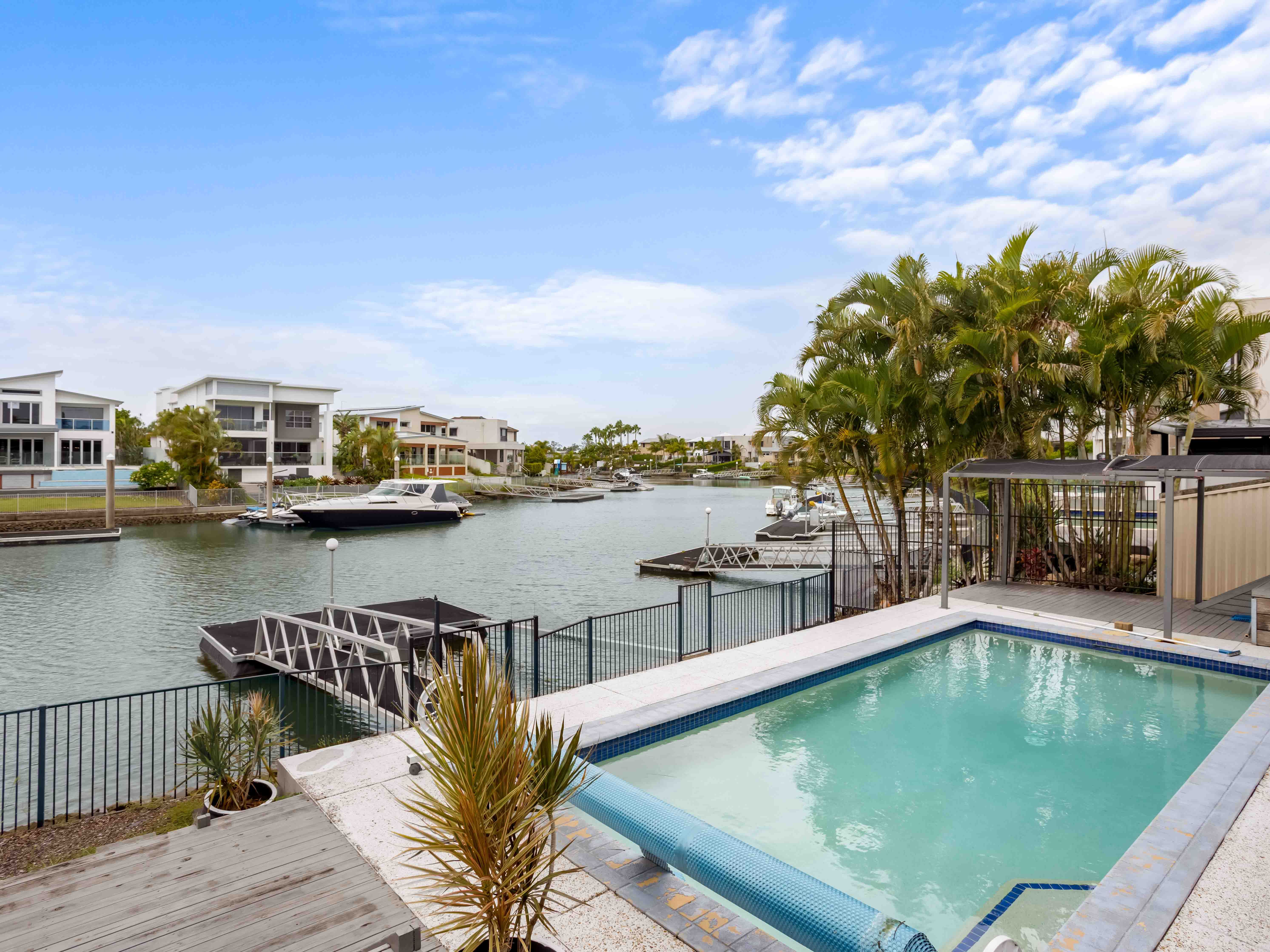 27 Southaven Drive, Helensvale, QLD 4212