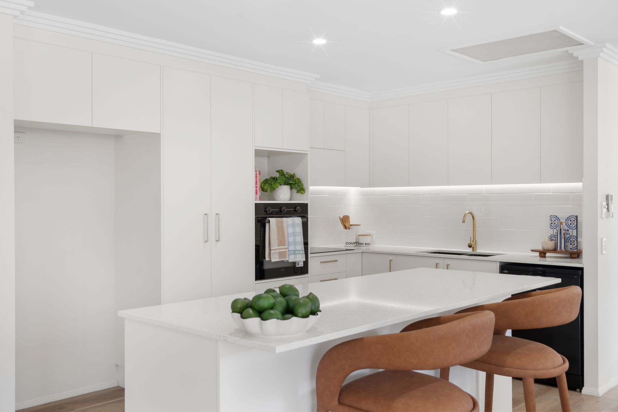 6 Lancashire Drive — photo 12 of 28