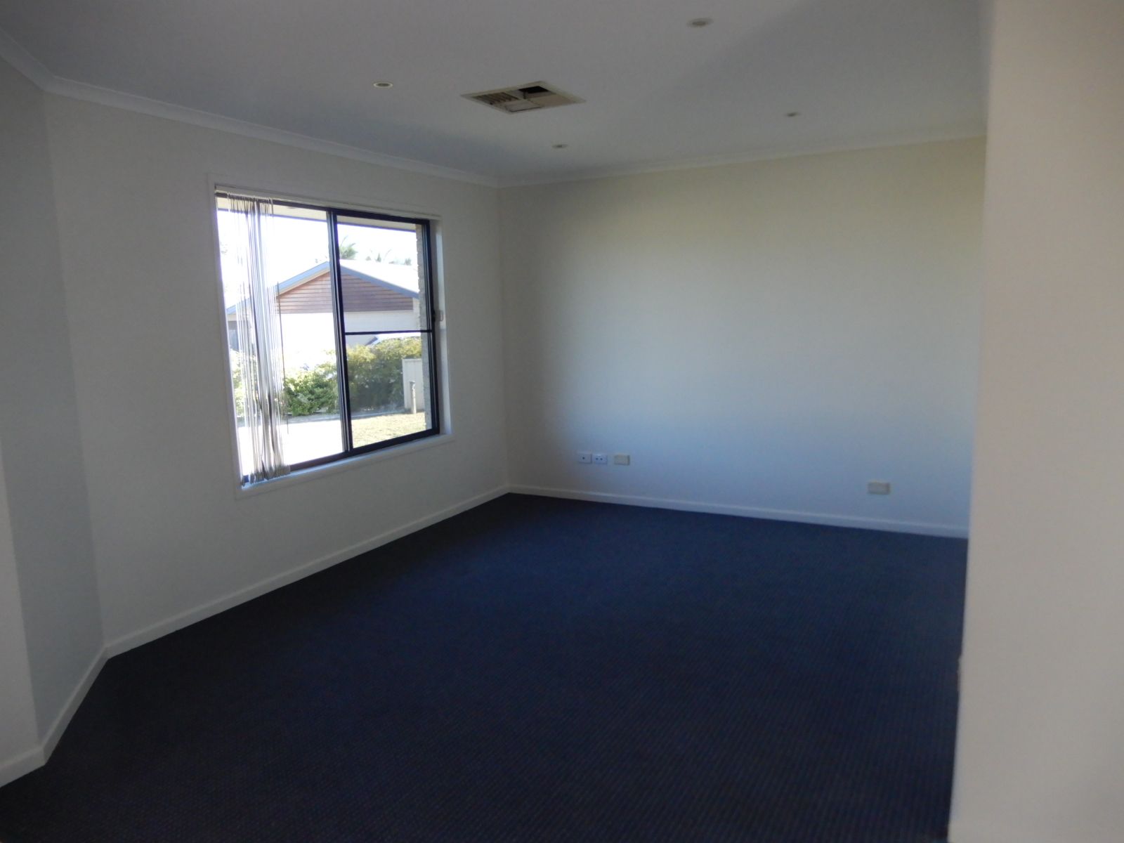 6 Coombs Court, Emerald, QLD 4720