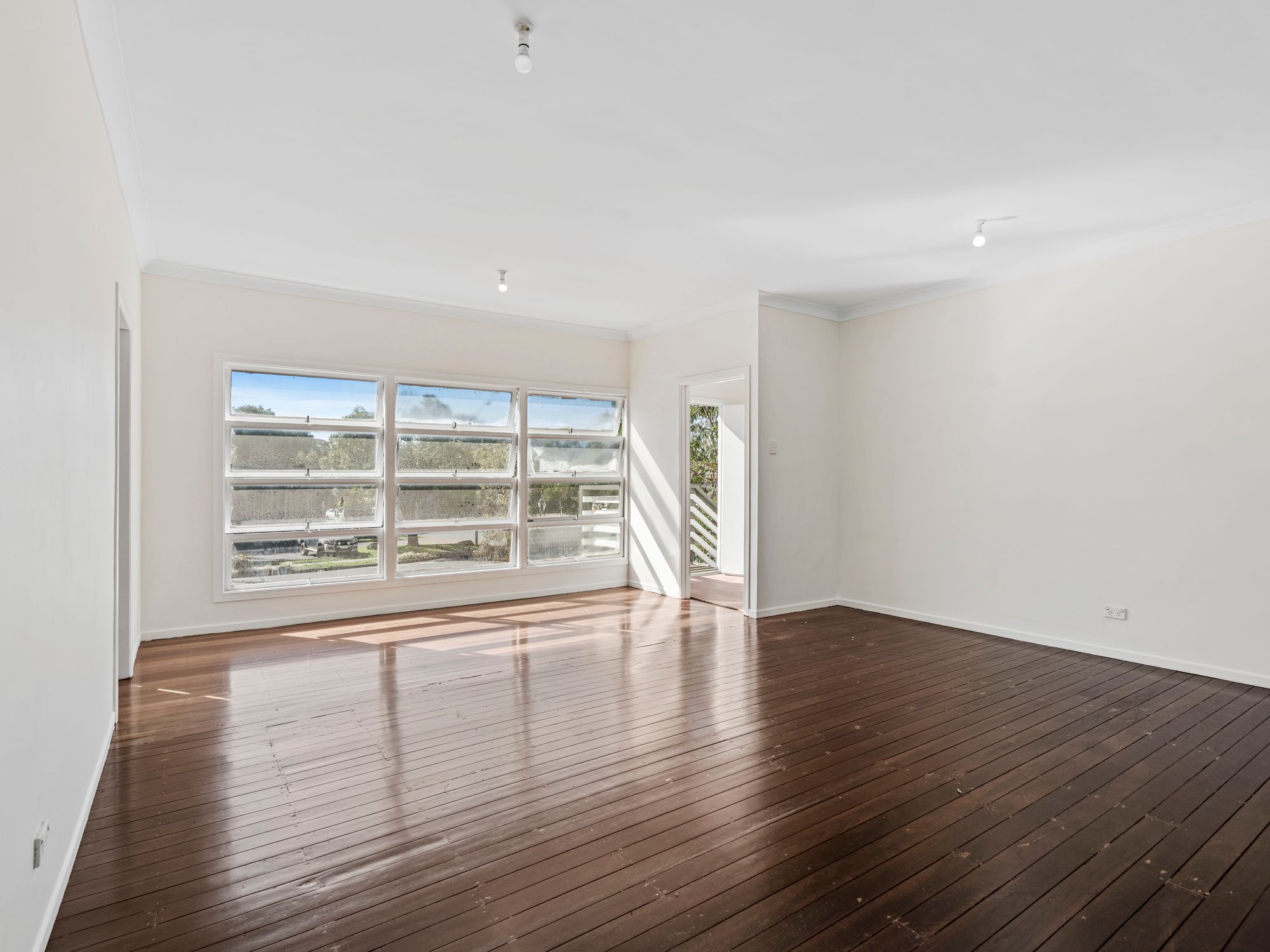 30 Golf Links Road — photo 4 of 19