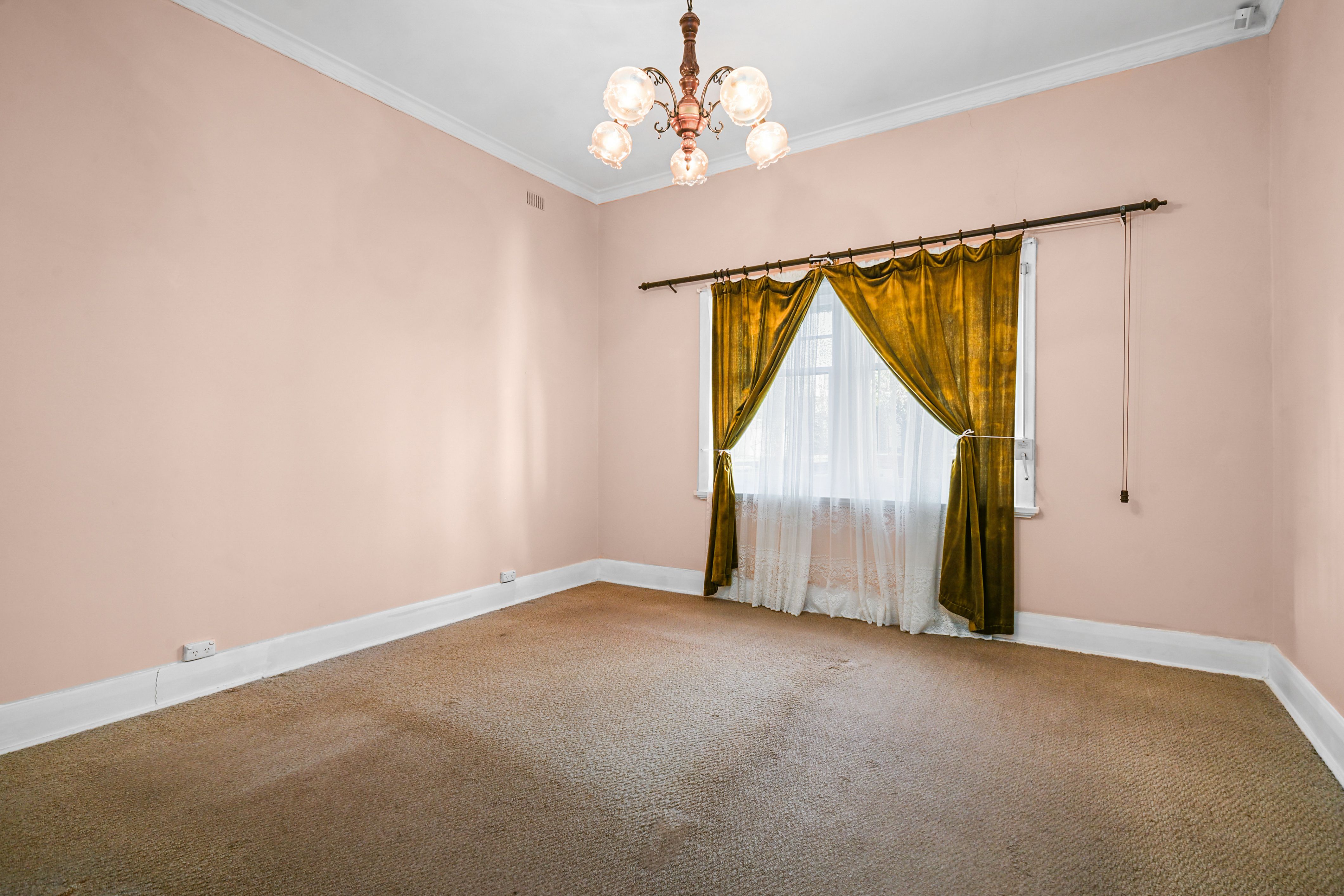 7 Cardigan Avenue — photo 9 of 20