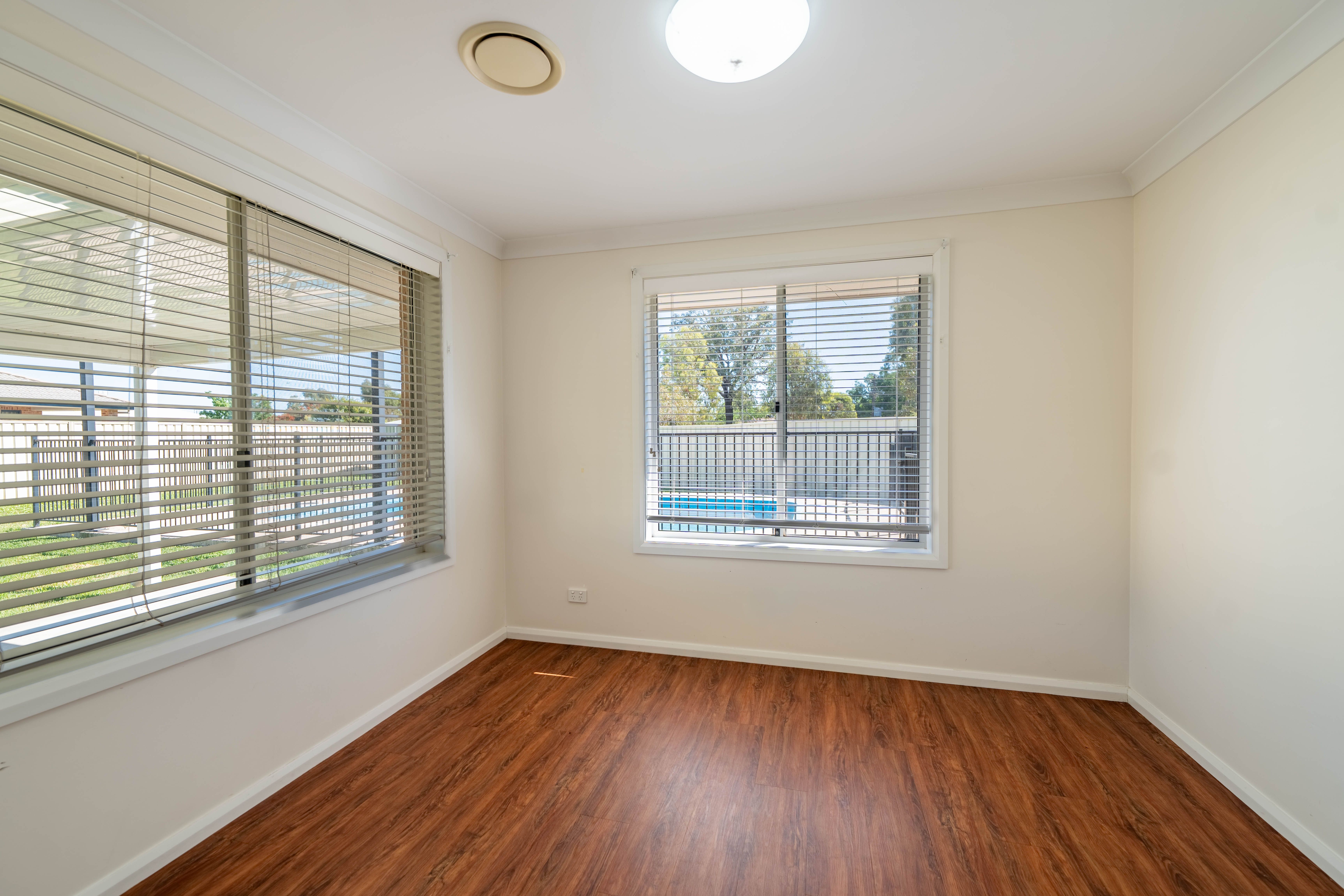 8 Yasmine Court — photo 6 of 20