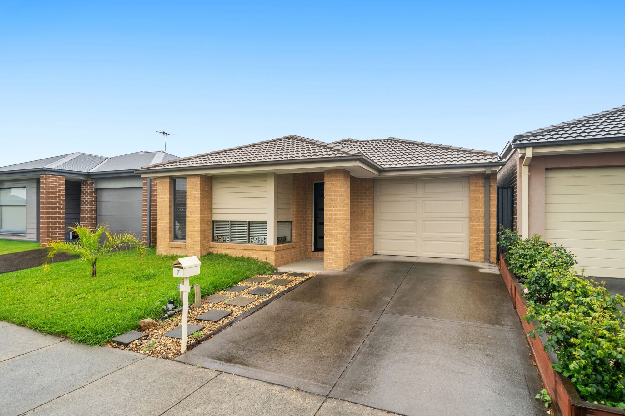 7 Wilkiea Crescent, Cranbourne North, VIC 3977