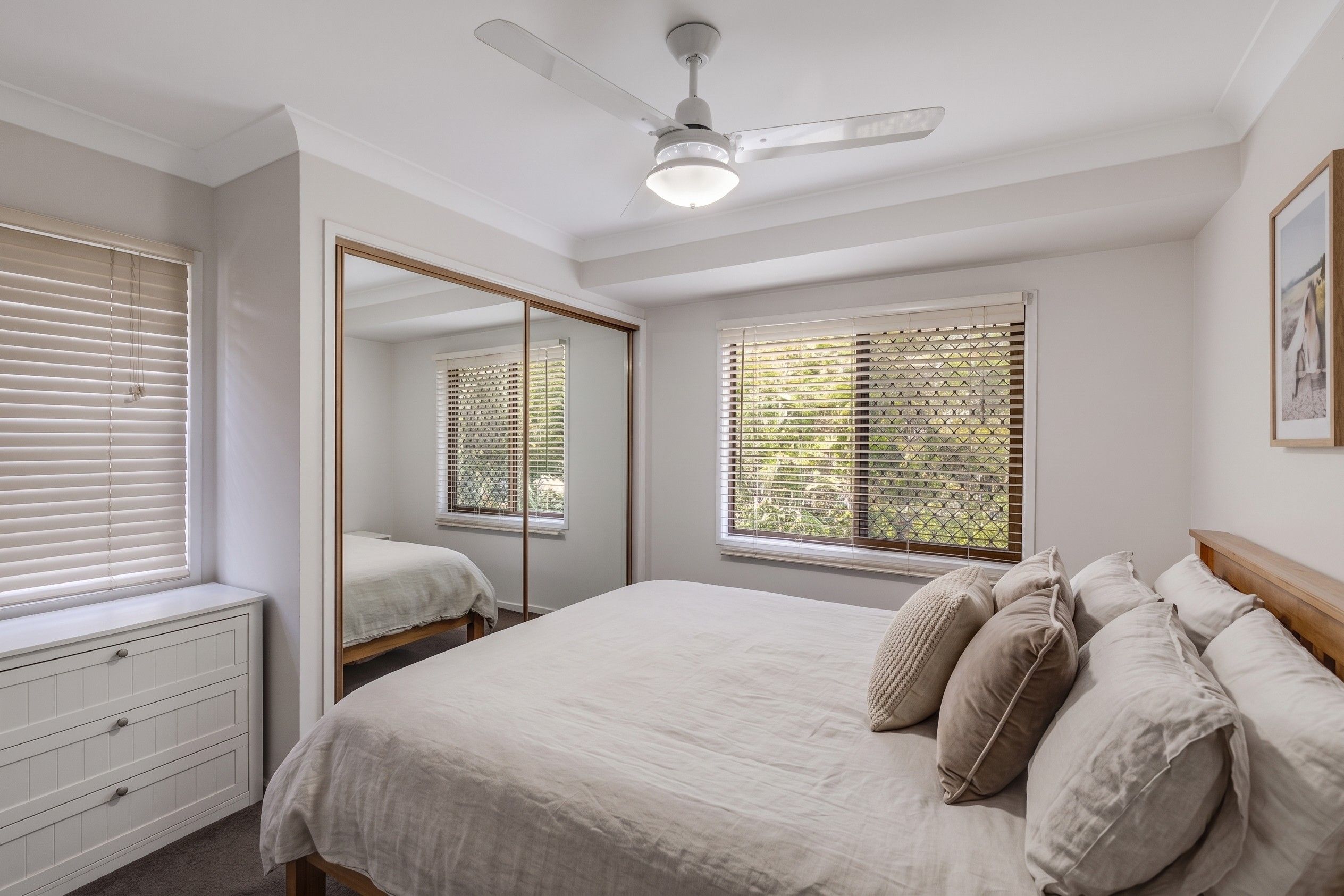 20 Bruntnell Street — photo 5 of 14
