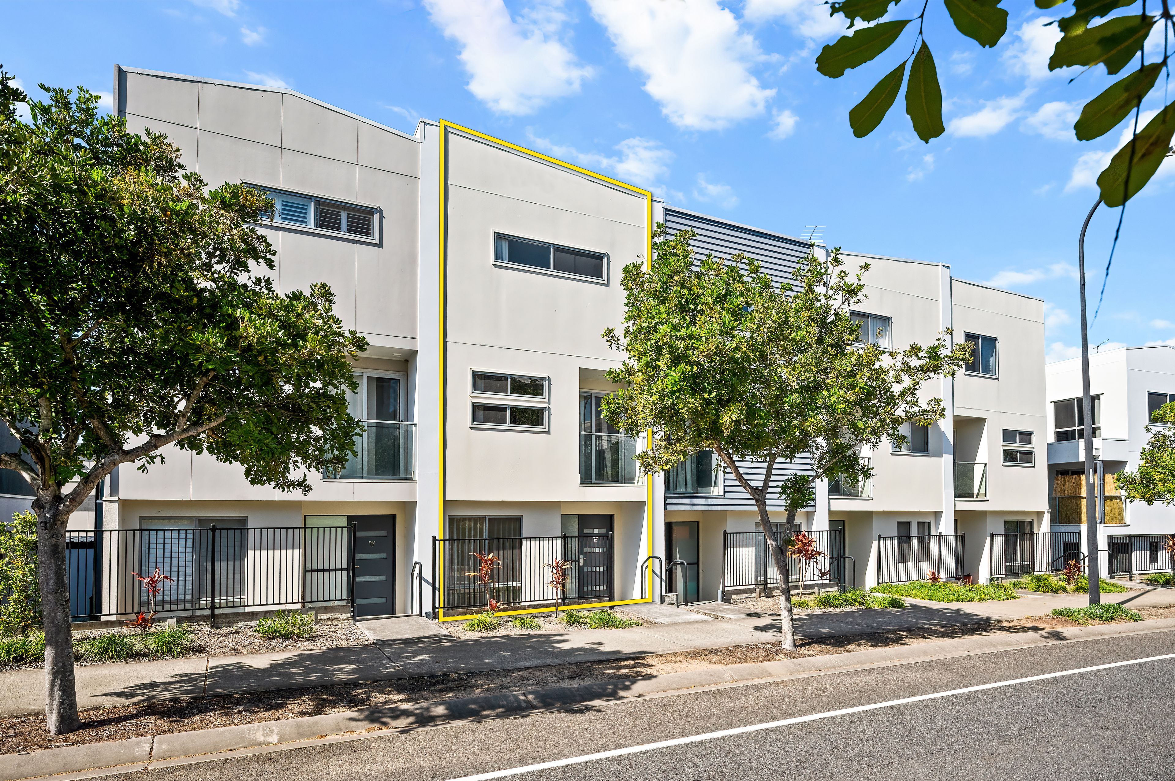 12/84 The Promenade, Springfield Lakes, QLD 4300