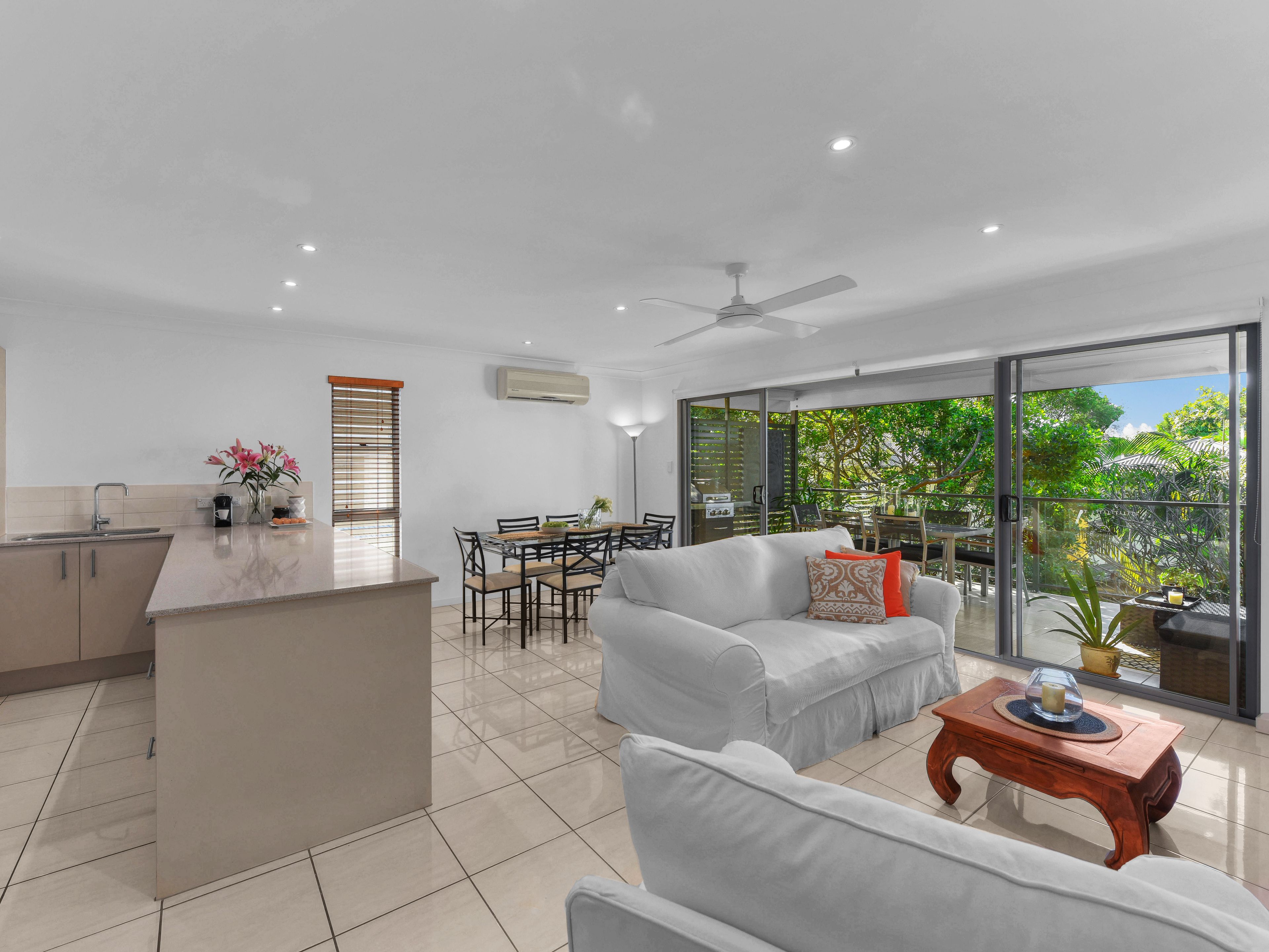 60 Kates Street, Morningside QLD 4170