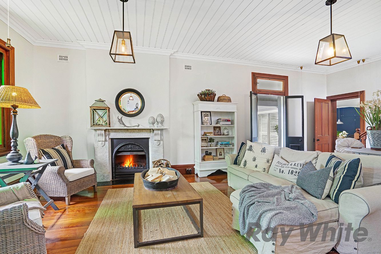 3 Buchanan Street, Hamilton, NSW 2303