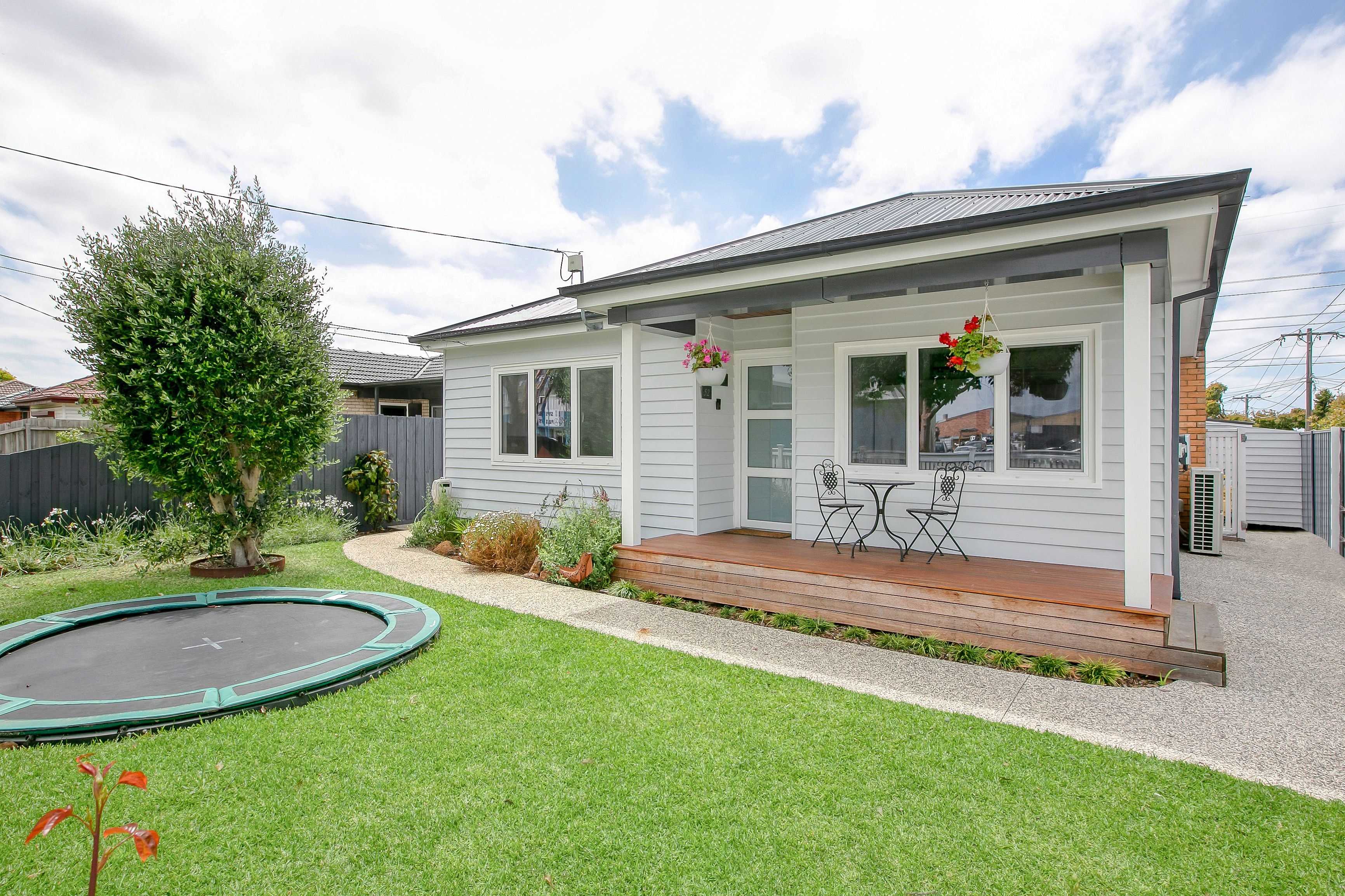 52 Banbury Road, Reservoir VIC 3073