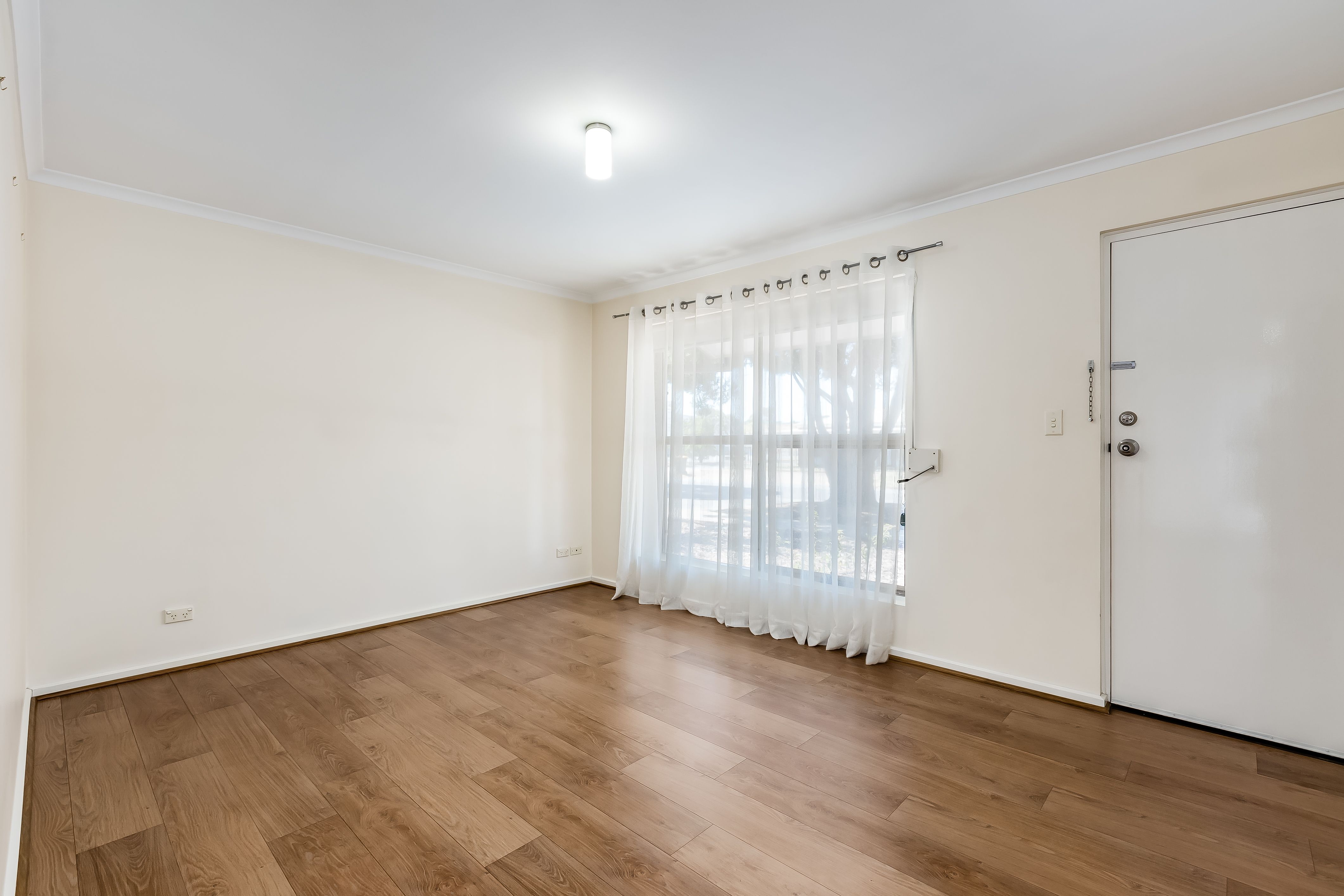 1/37 Coburg Road, Alberton, SA 5014