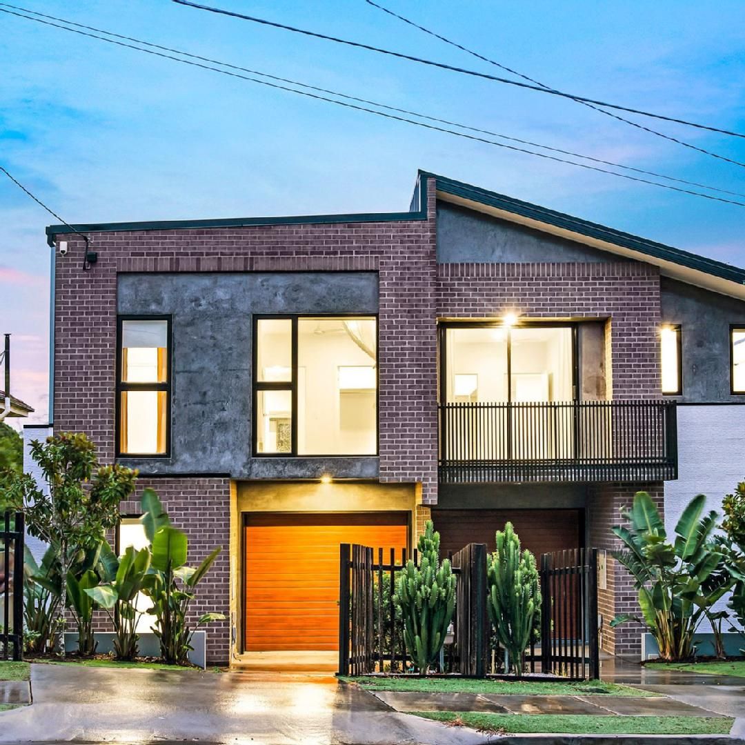 24 Curlewis Street, Holland Park West, QLD 4121