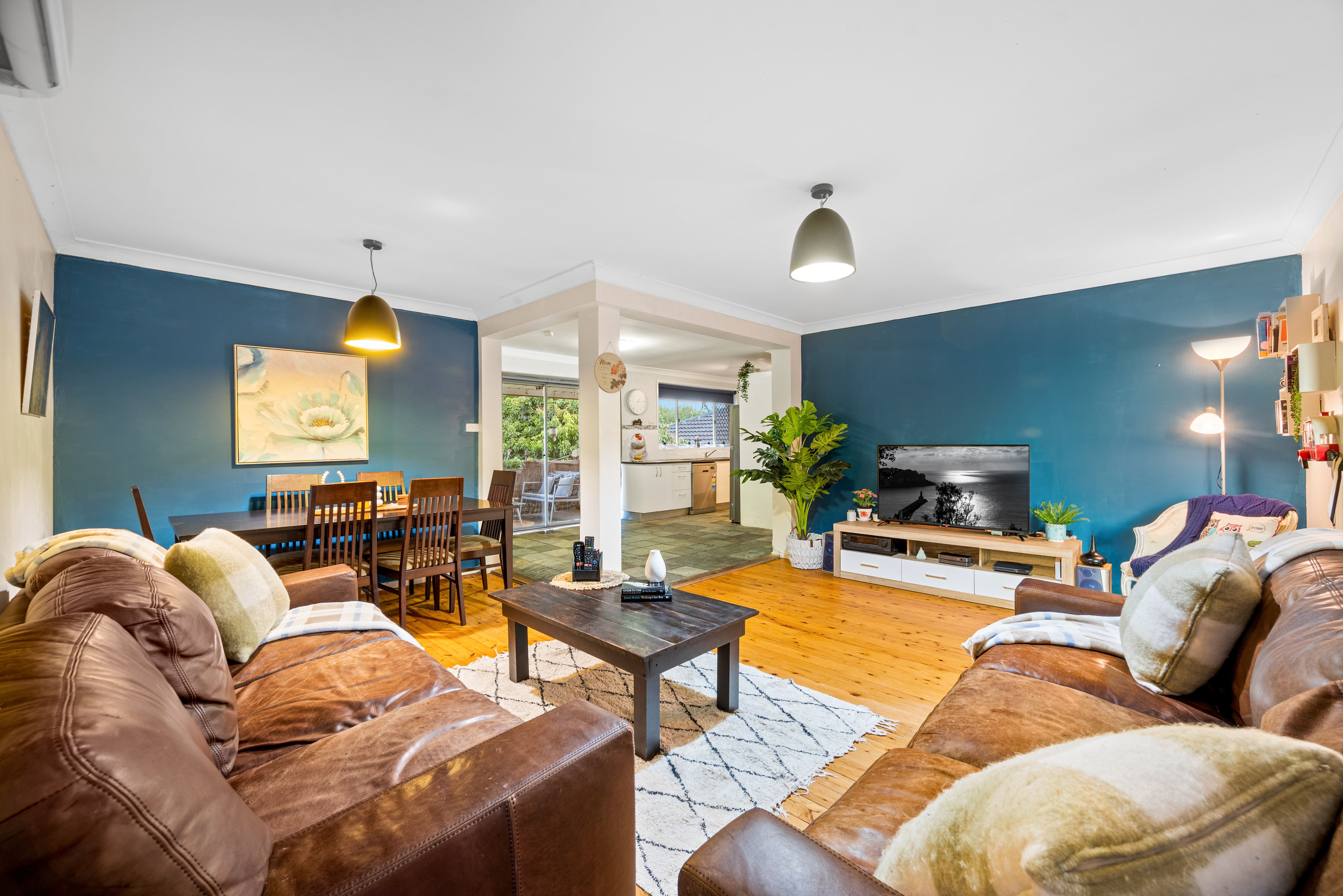 7 Kitava Place, Glenfield, NSW 2167