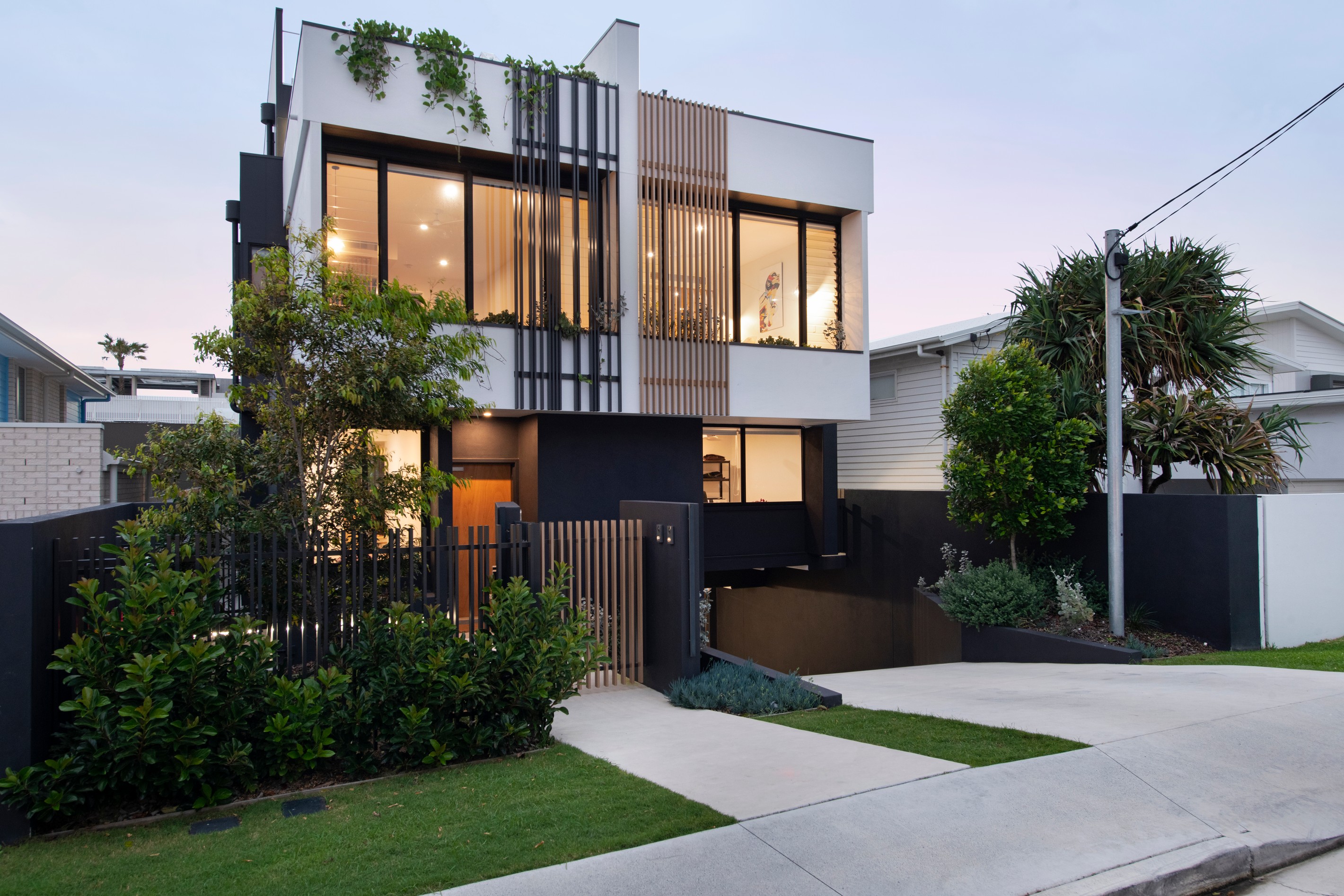 1/20 Petrel Avenue, Mermaid Beach, QLD 4218