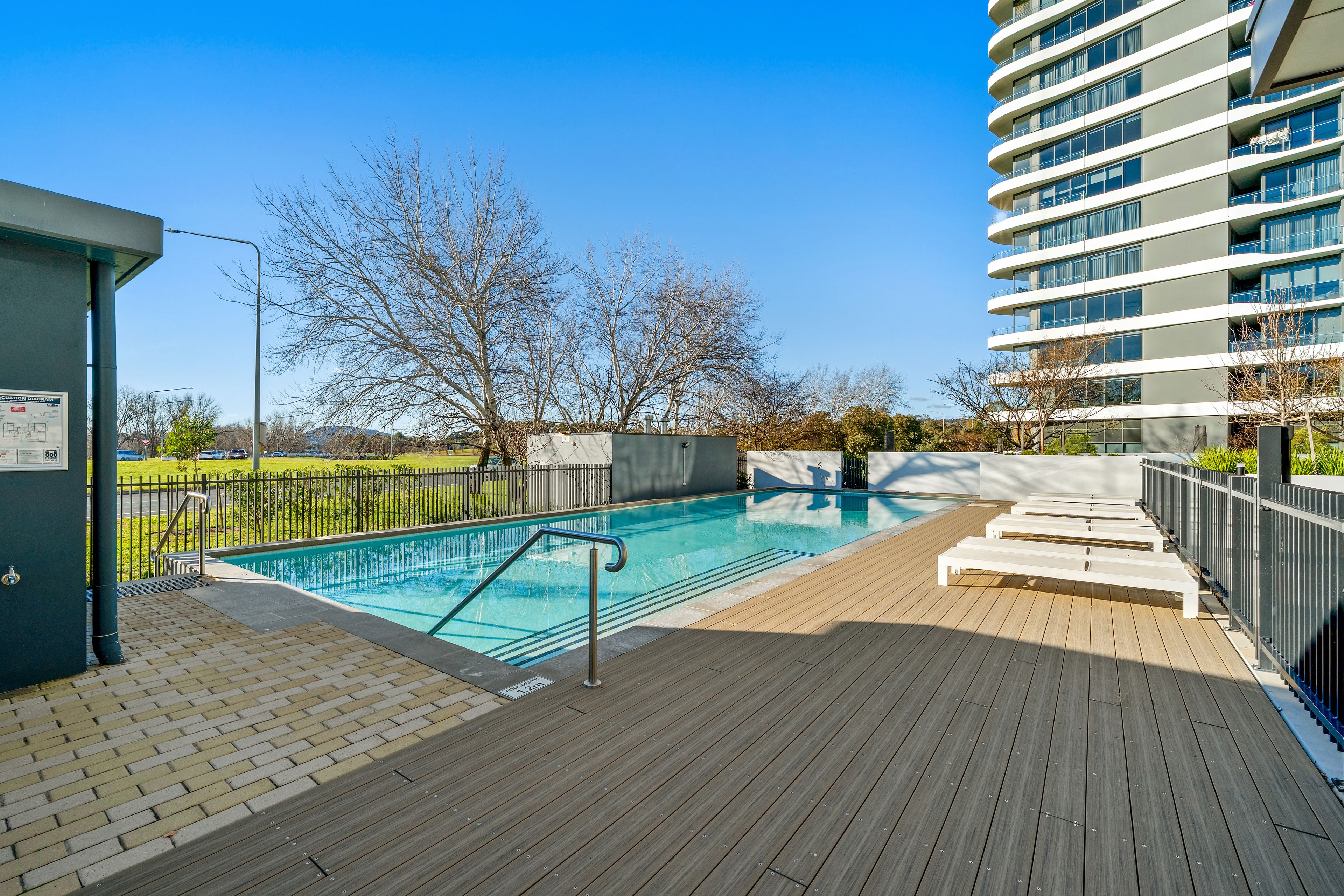 159/11 Irving Street — photo 12 of 21