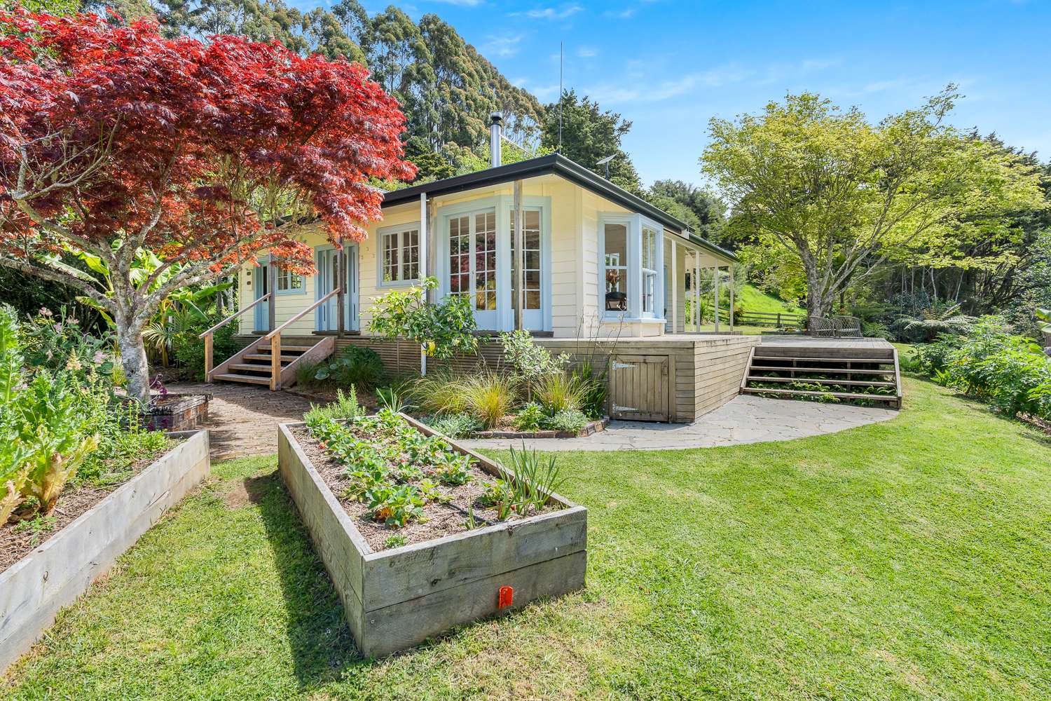 144 Waipoka Road photo 3